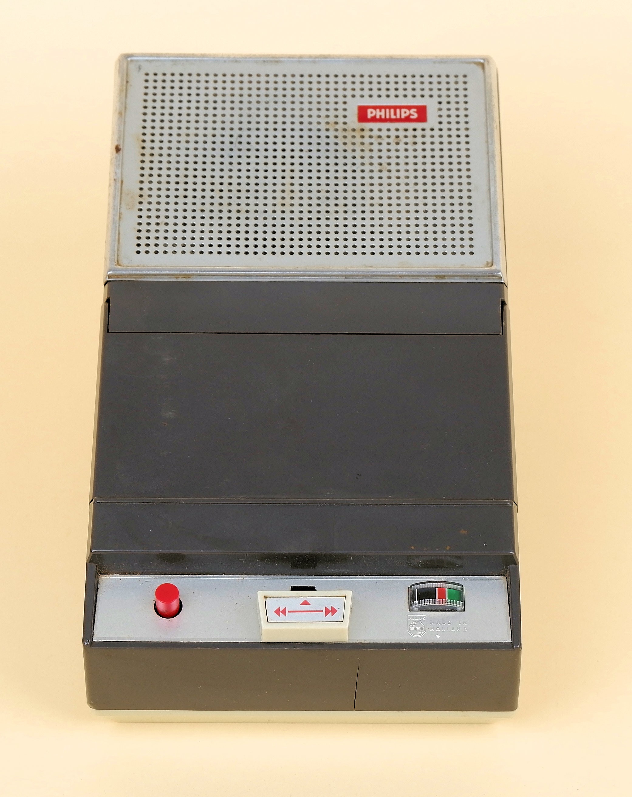 Kassettenrecorder  Philips  EL 3301/22T (Volkskunde- und Freilichtmuseum Roscheider Hof CC0)