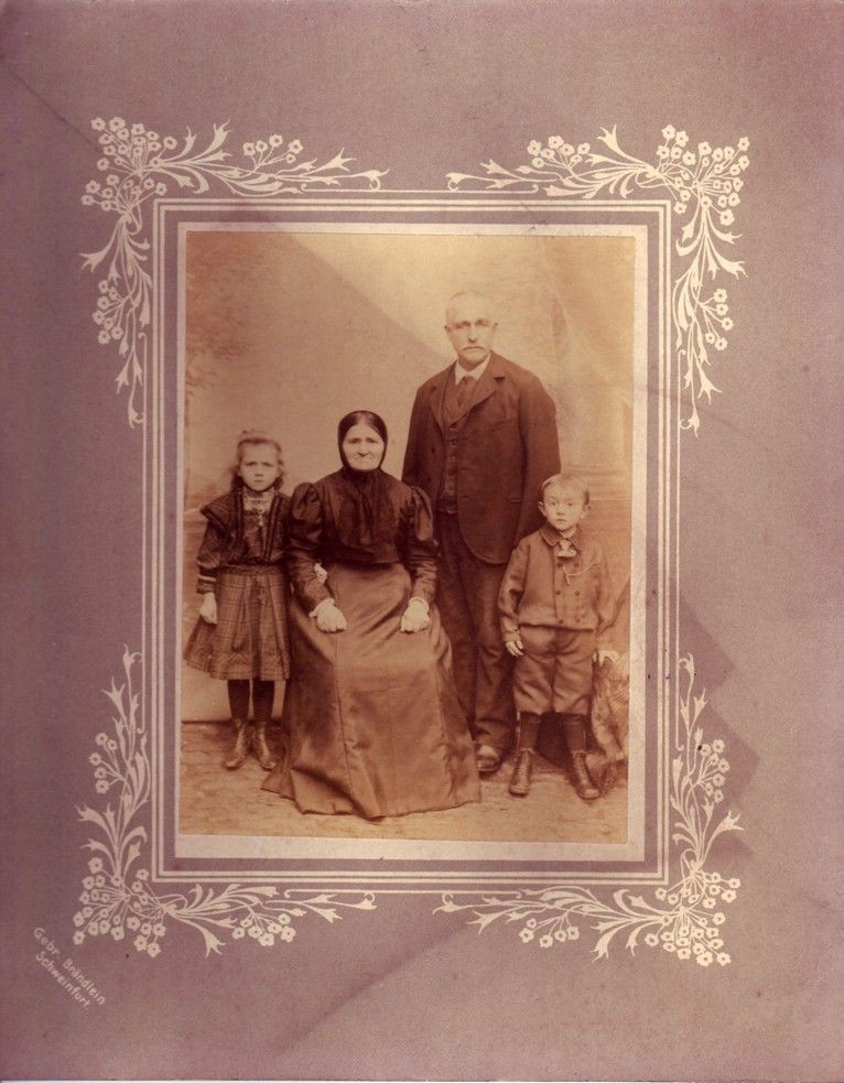 Familienfoto Georg Schwarz (*1880) Guntersblum (Kulturverein Guntersblum CC BY-NC-SA)