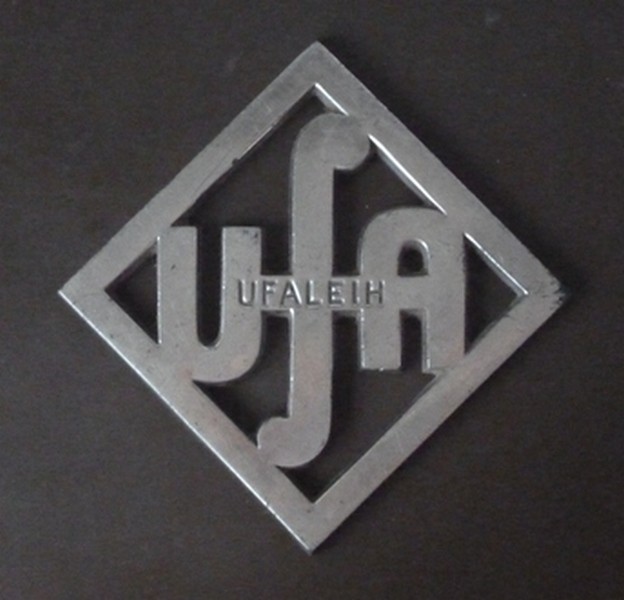 UFA Logo Metalluntersetzer (Kulturverein Guntersblum CC BY-NC-SA)