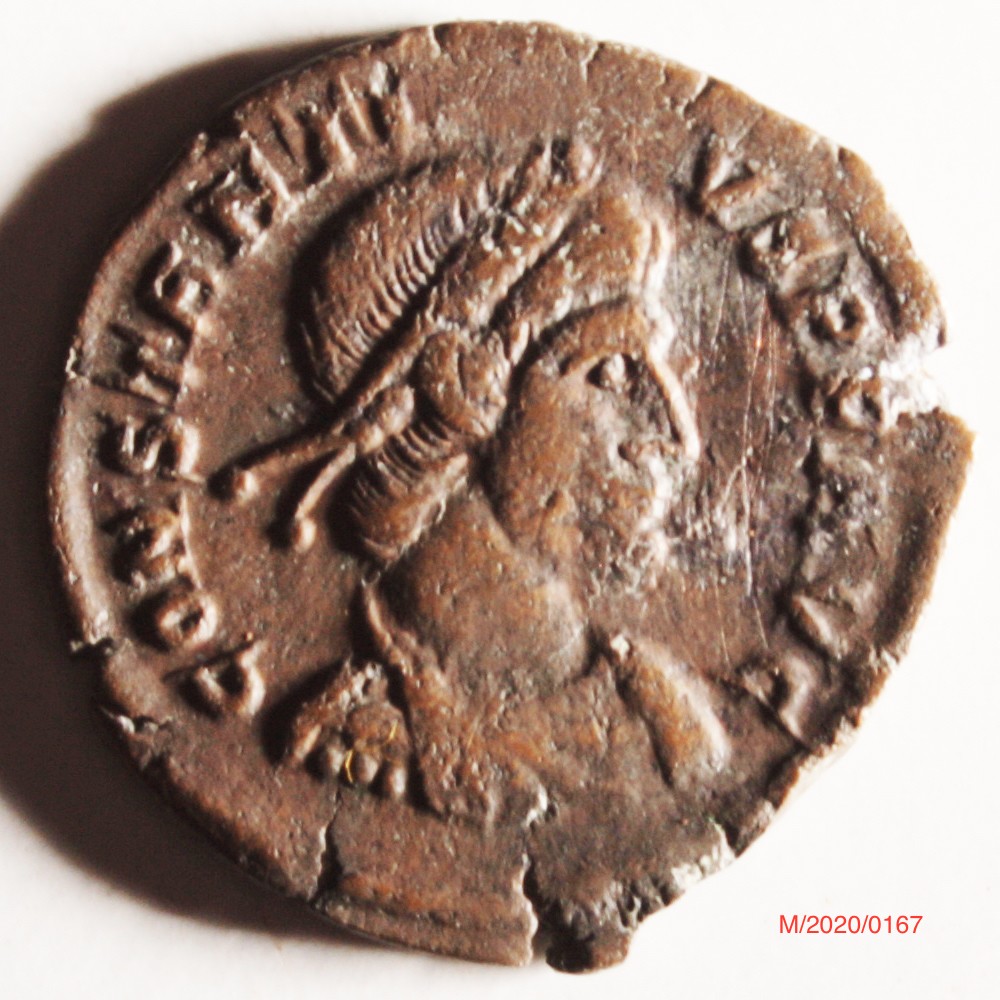 Römische Münze, Nominal Follis, Prägeherr Constantius II., Prägeort Trier , Original (Museumsgesellschaft Bad Dürkheim e.V. CC BY-NC-SA)