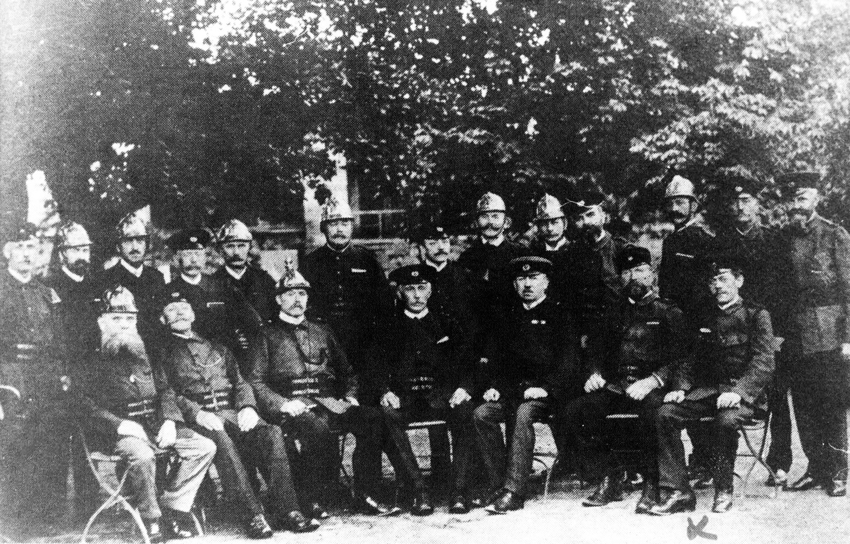 Foto-Sammlung Adolf Krapp, Ordner 10: Feuerwehr, 1900 (Museumsgesellschaft Bad Dürkheim e.V. CC BY-NC-SA)