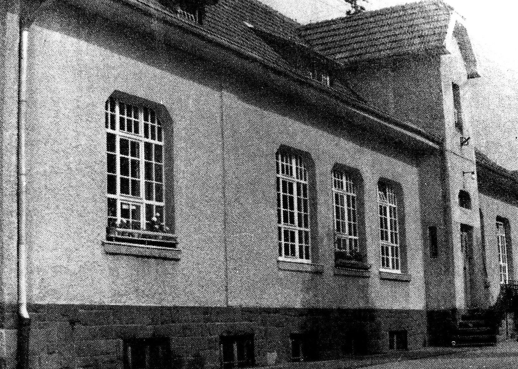 Foto-Sammlung Adolf Krapp, Ordner 10: Gutenbergschule, 1943 (Museumsgesellschaft Bad Dürkheim e.V. CC BY-NC-SA)