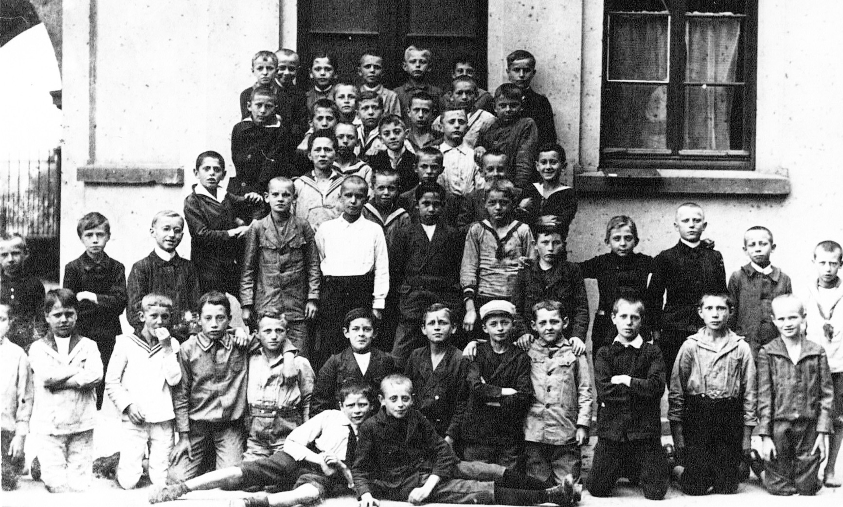 Foto-Sammlung Adolf Krapp, Ordner 10: Realschule, 1918 (Museumsgesellschaft Bad Dürkheim e.V. CC BY-NC-SA)