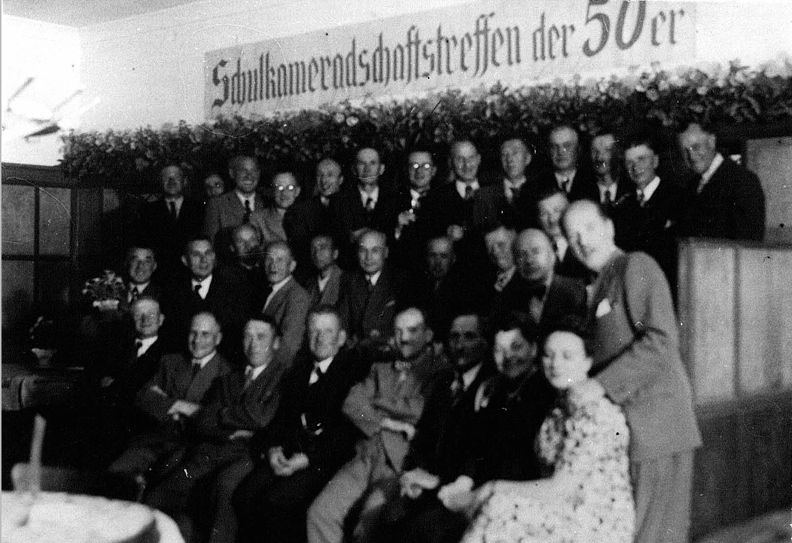 Foto-Sammlung Adolf Krapp, Ordner 10: Schülertreffen, 1950 (Museumsgesellschaft Bad Dürkheim e.V. CC BY-NC-SA)