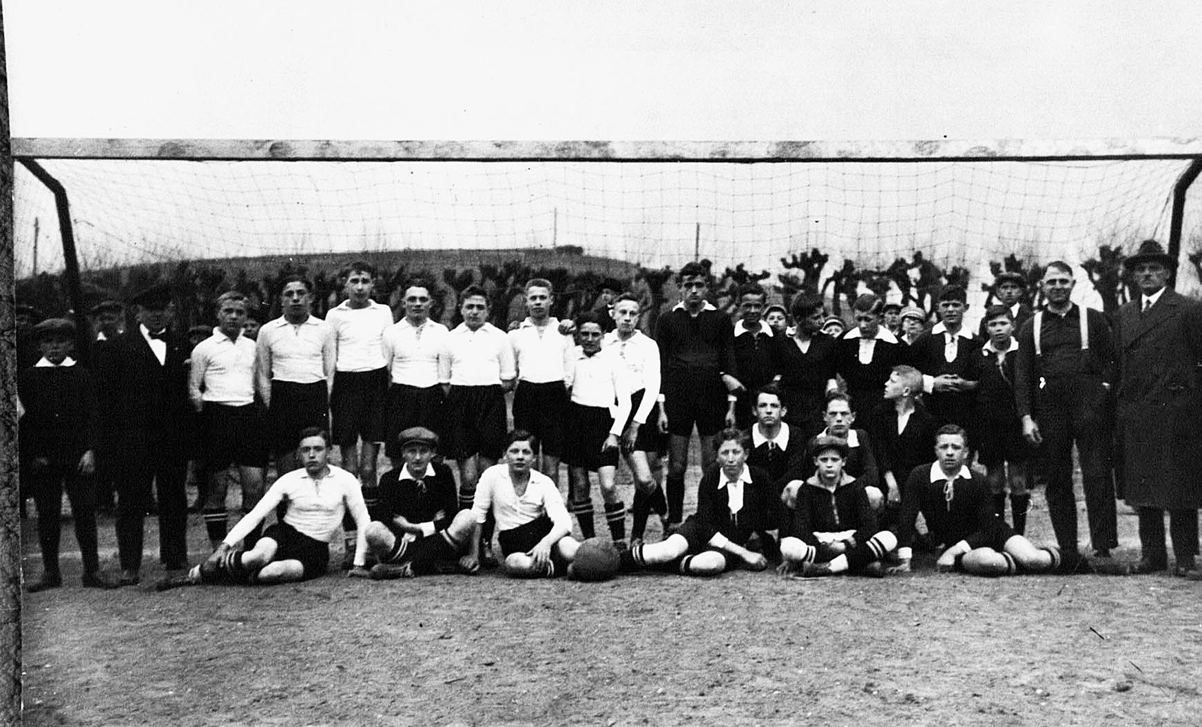 Foto-Sammlung Adolf Krapp, Ordner 11: Fußball, 1929 (Museumsgesellschaft Bad Dürkheim e.V. CC BY-NC-SA)