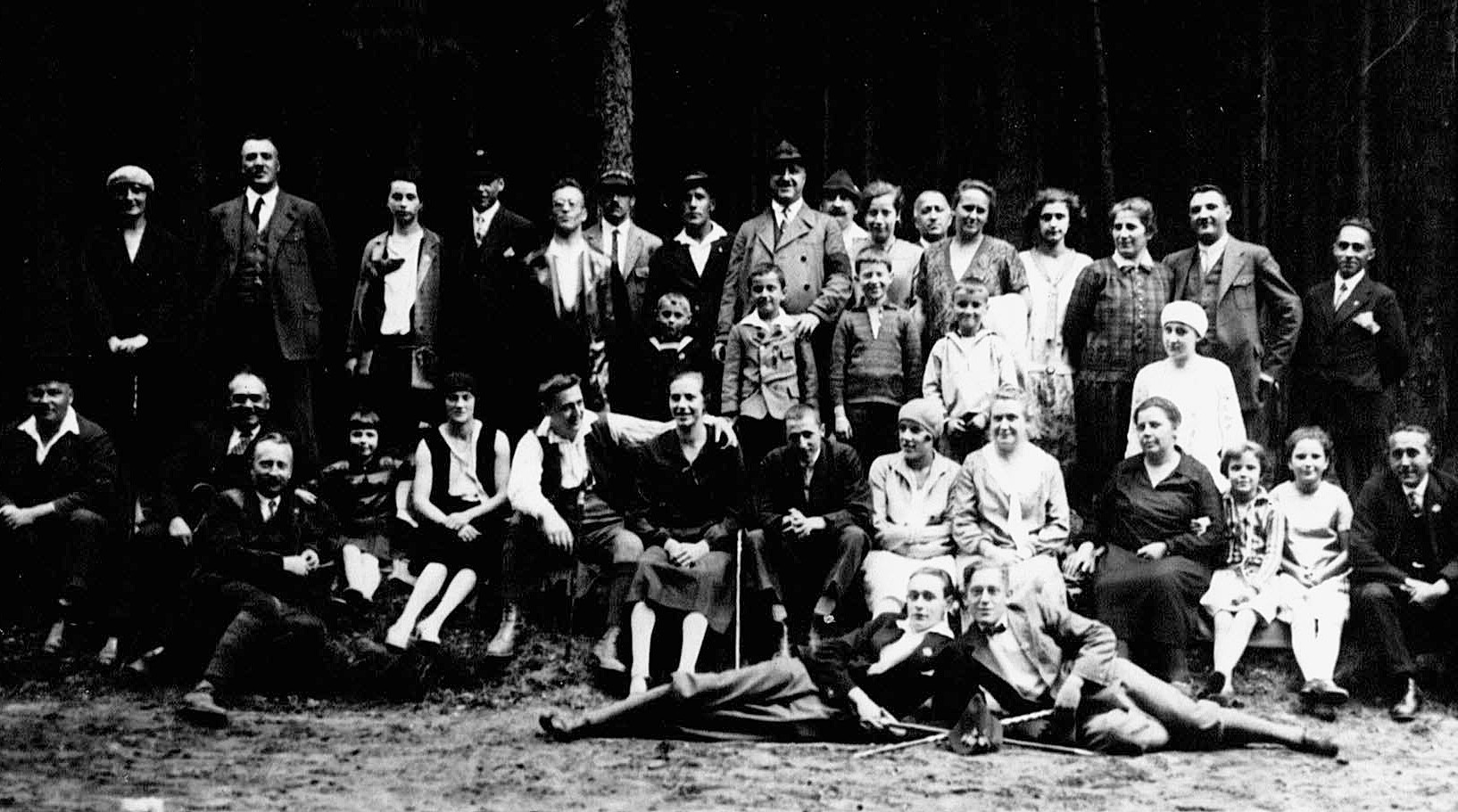 Foto-Sammlung Adolf Krapp, Ordner 11: Pfälzer Wald-Verein , 1927 (Museumsgesellschaft Bad Dürkheim e.V. CC BY-NC-SA)