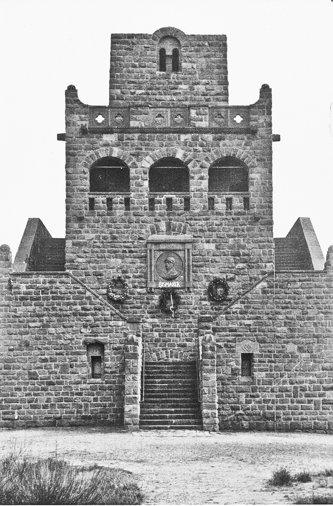 Foto-Sammlung Adolf Krapp, Ordner 13: Biskmarkturm, 1902 (Museumsgesellschaft Bad Dürkheim e.V. CC BY-NC-SA)