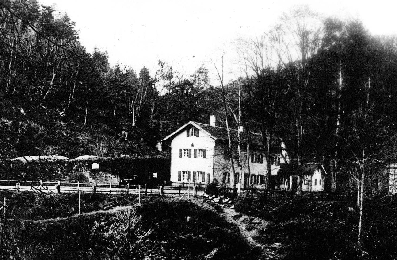 Foto-Sammlung Adolf Krapp, Ordner 13: Forsthaus Isenach, 1914 (Museumsgesellschaft Bad Dürkheim e.V. CC BY-NC-SA)