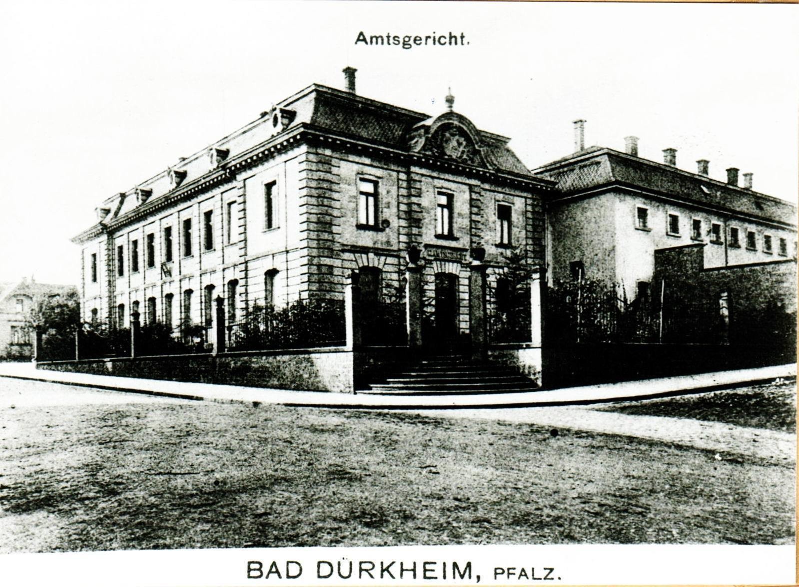 Foto-Sammlung Adolf Krapp, Ordner 3: Amtsplatz, früher Hindenburgplatz , 1909 (Museumsgesellschaft Bad Dürkheim e.V. CC BY-NC-SA)
