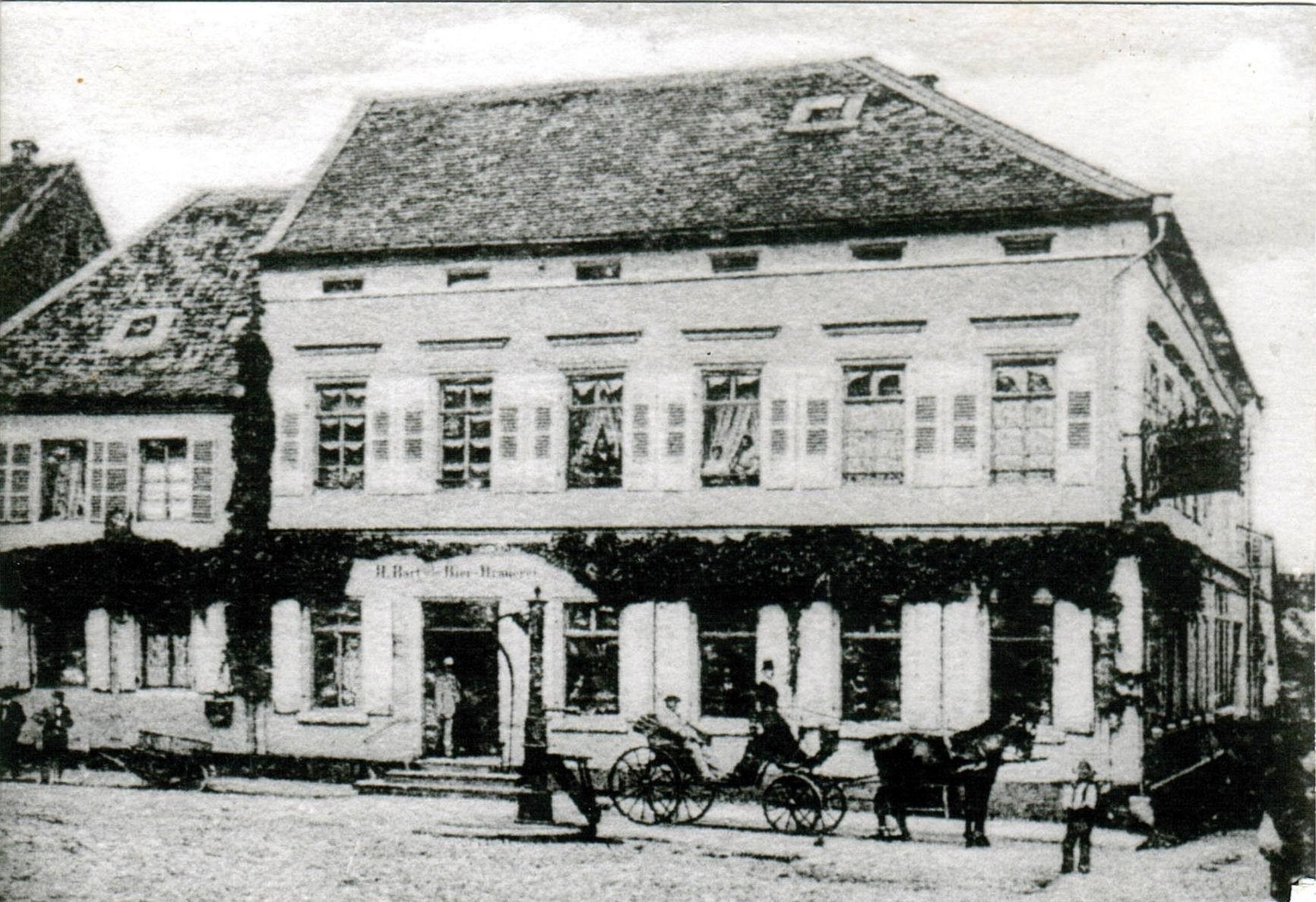 Foto-Sammlung Adolf Krapp, Ordner 3: Römerplatz , 1895 (Museumsgesellschaft Bad Dürkheim e.V. CC BY-NC-SA)