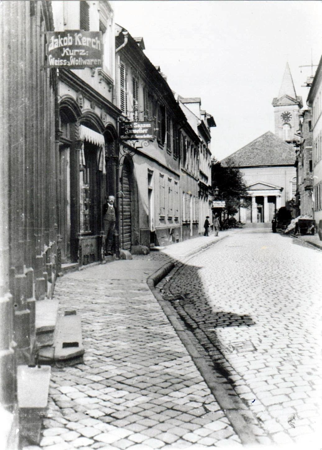 Foto-Sammlung Adolf Krapp, Ordner 4: Kurgartenstraße, 1907 (Museumsgesellschaft Bad Dürkheim e.V. CC BY-NC-SA)