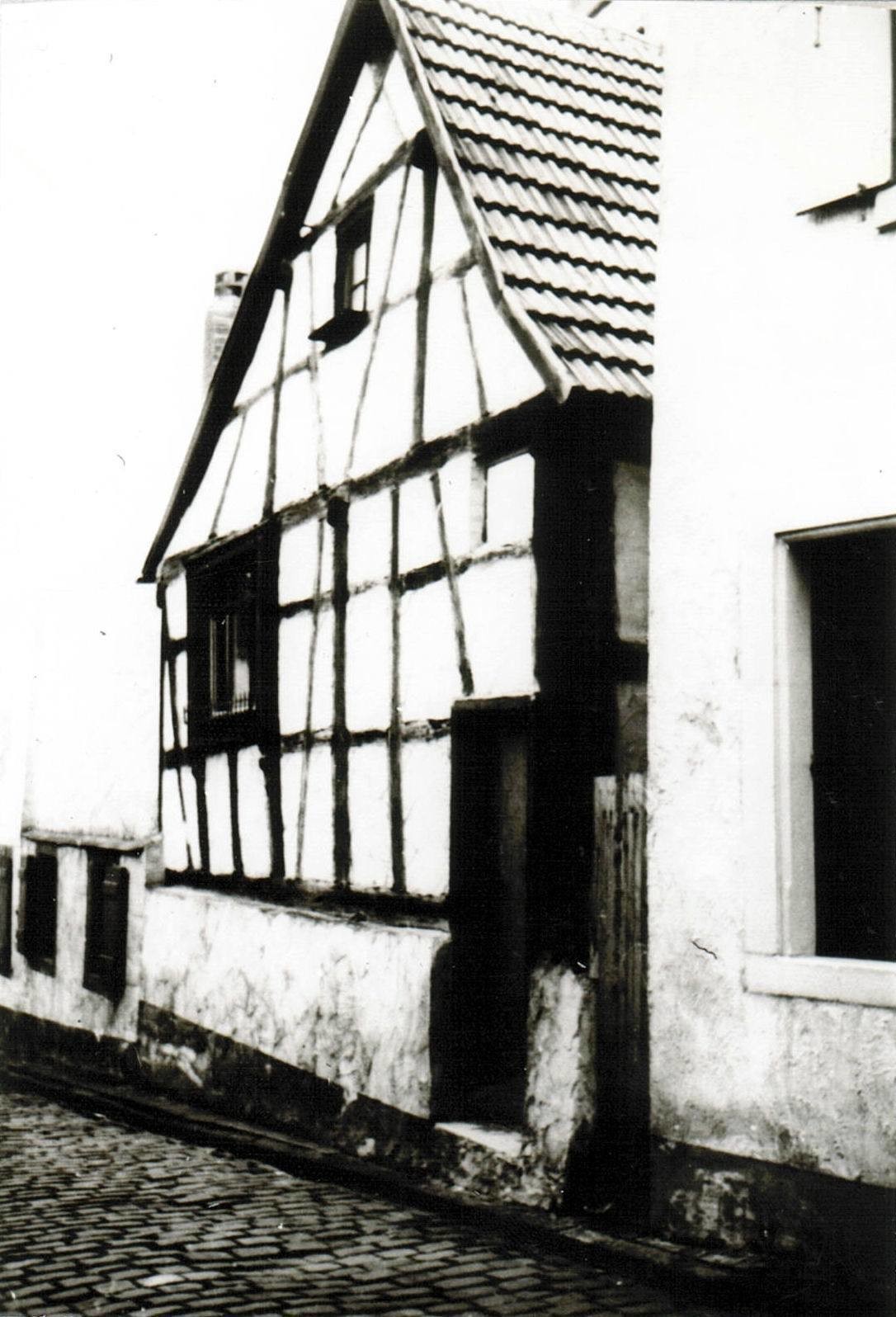 Foto-Sammlung Adolf Krapp, Ordner 5: Marktgasse, 1965 (Museumsgesellschaft Bad Dürkheim e.V. CC BY-NC-SA)