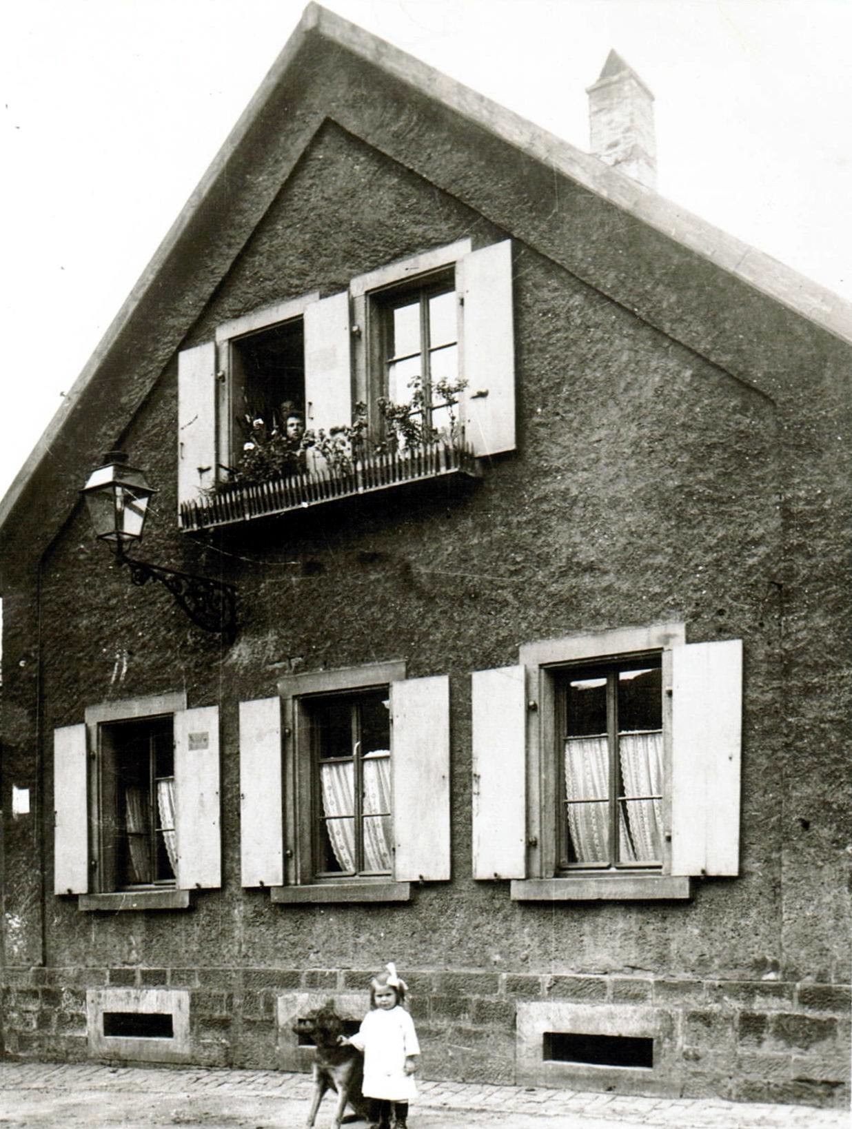 Foto-Sammlung Adolf Krapp, Ordner 5: Schillerstraße , 1914 (Museumsgesellschaft Bad Dürkheim e.V. CC BY-NC-SA)