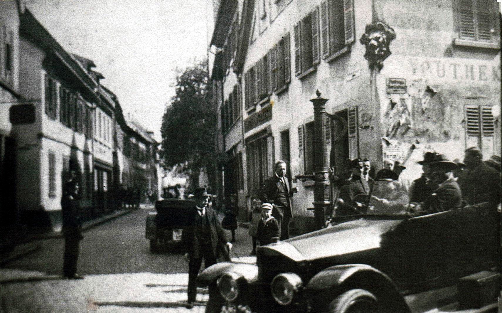 Foto-Sammlung Adolf Krapp, Ordner 5: Wachenheimer Straße (heute Weinstr. Süd), 1924 (Museumsgesellschaft Bad Dürkheim e.V. CC BY-NC-SA)