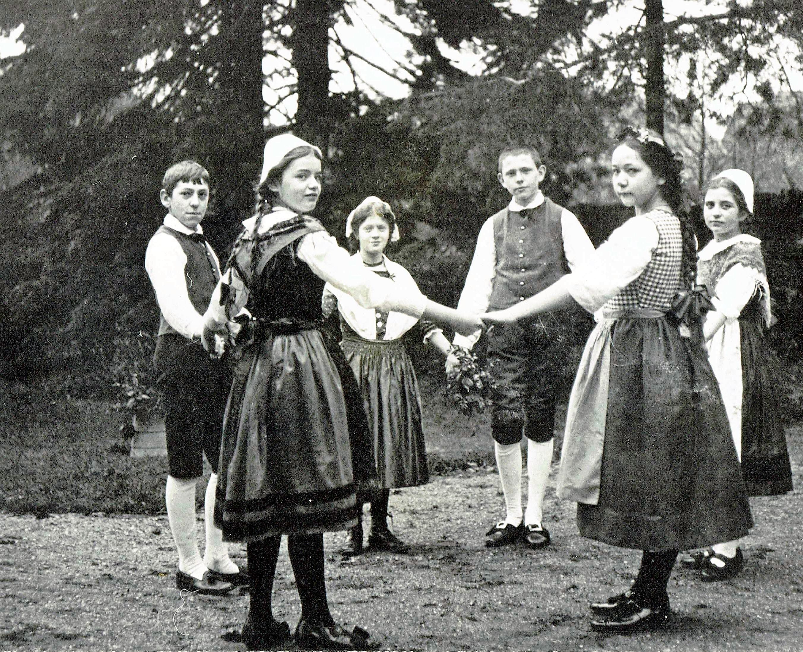 Foto-Sammlung Adolf Krapp, Ordner 9: Kinder, 1913 (Museumsgesellschaft Bad Dürkheim e.V. CC BY-NC-SA)
