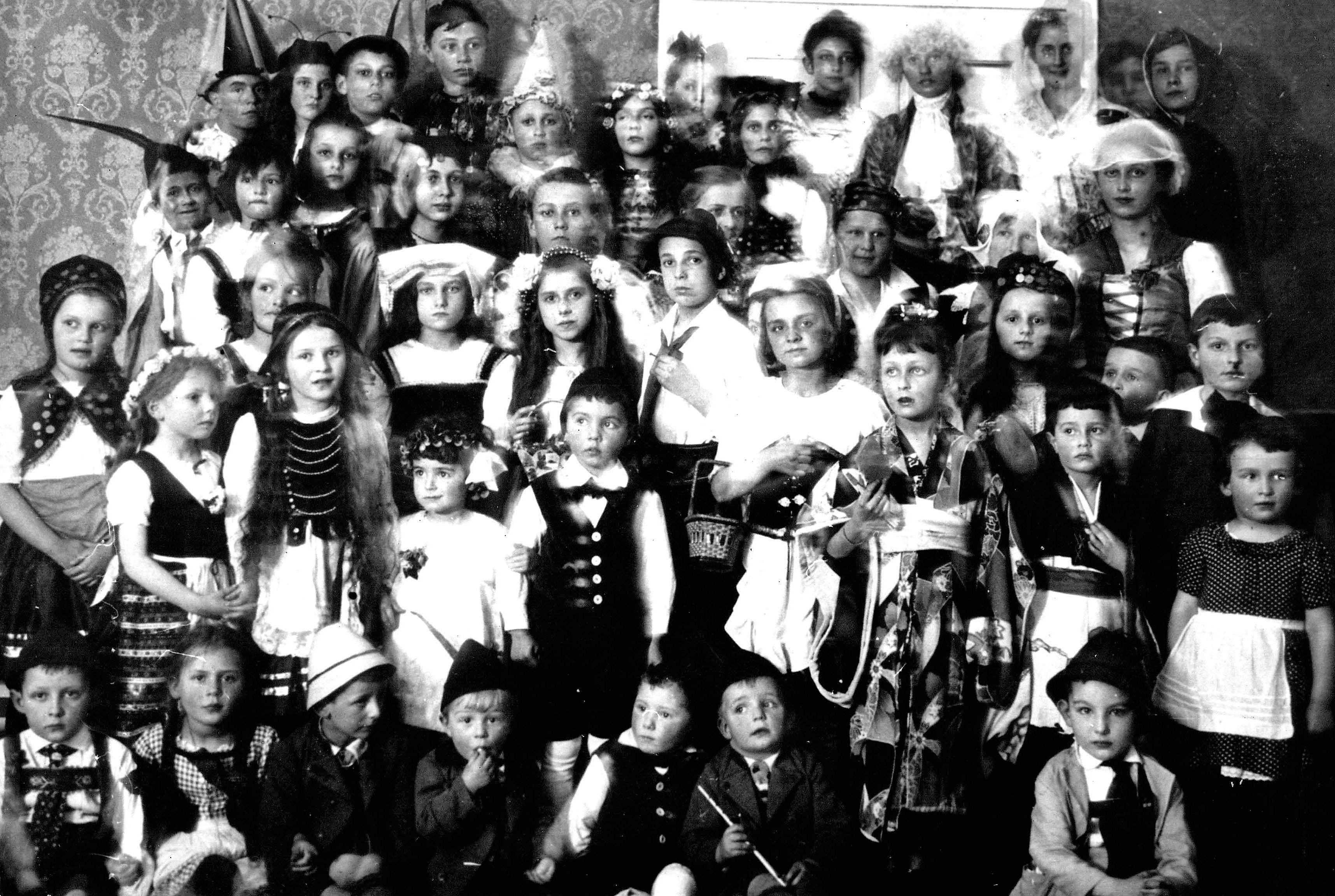 Foto-Sammlung Adolf Krapp, Ordner 9: Kinder, 1921 (Museumsgesellschaft Bad Dürkheim e.V. CC BY-NC-SA)