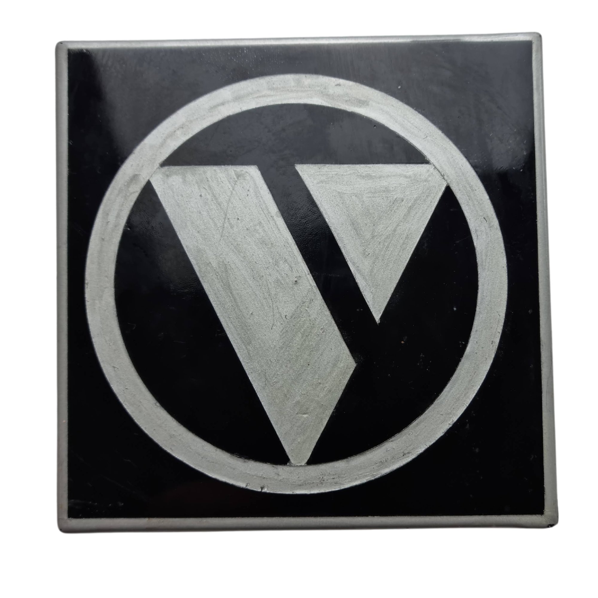 Vomag-Emblem (Deutsches Straßenmuseum e.V. CC BY-NC-SA)