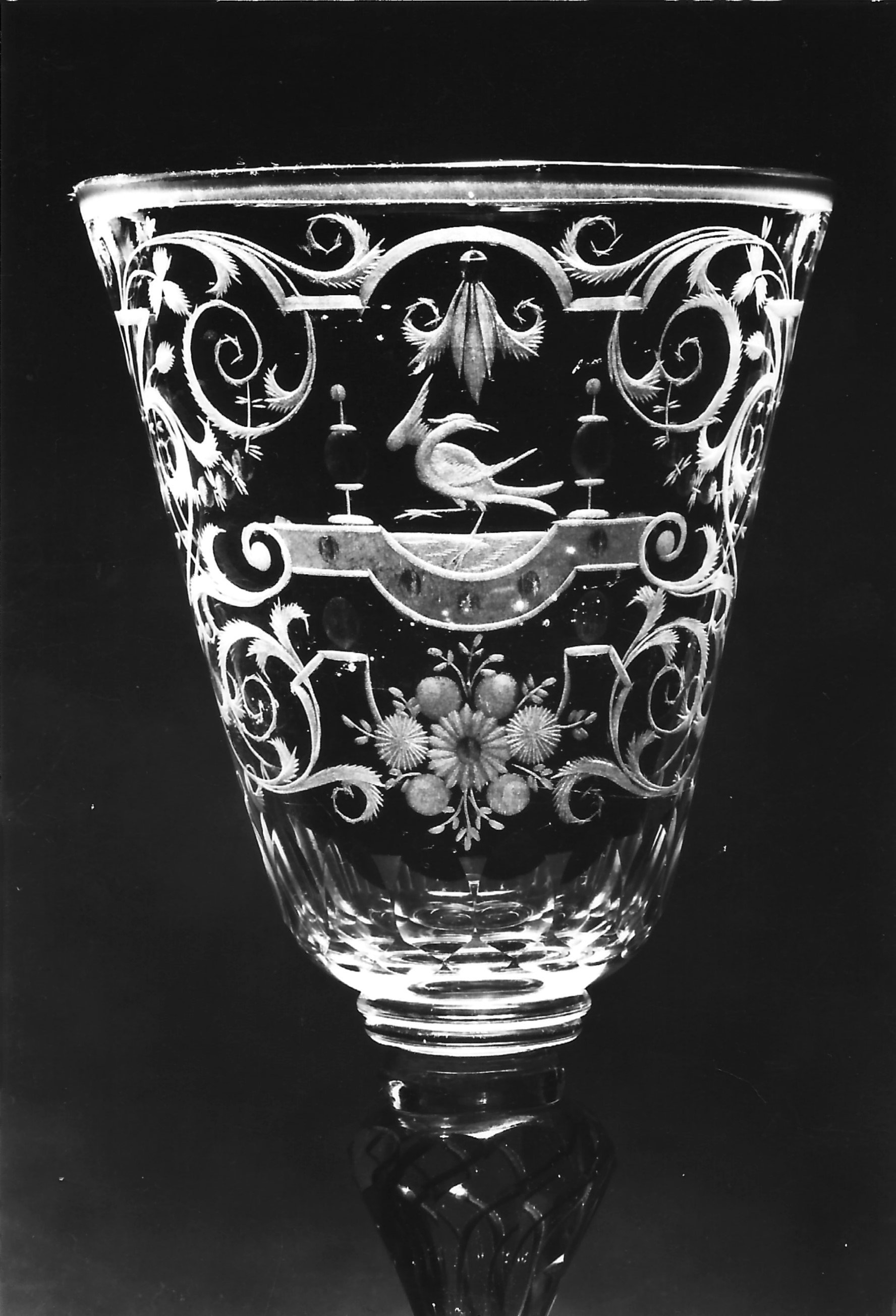 (Deckel-)Pokal mit Schliff, geschnitten (Museum Heylshof CC BY-NC-SA)