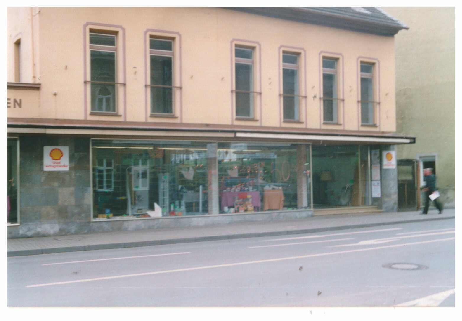 Geschäftshaus Carl W. Neuhaus, Bendorf (Stiftung Sayner Hütte, Rheinisches Eisenkunstguss-Museum CC BY-NC-SA)
