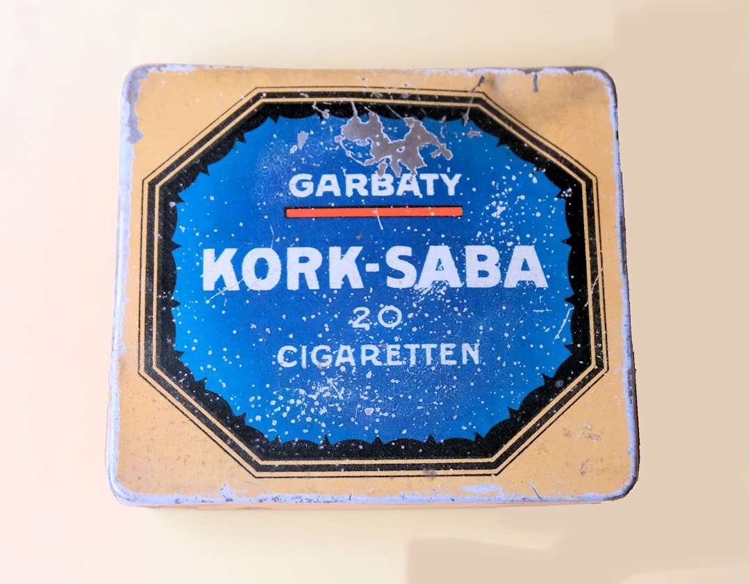 Zigarettenschachtel "Garbaty Kork-Saba" (Freilichtmuseum Roscheider Hof CC0)