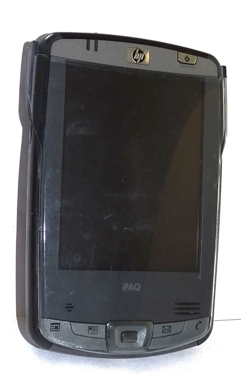 Pocket-PC der Firma Hewlett Packard (Freilichtmuseum Roscheider Hof CC0)