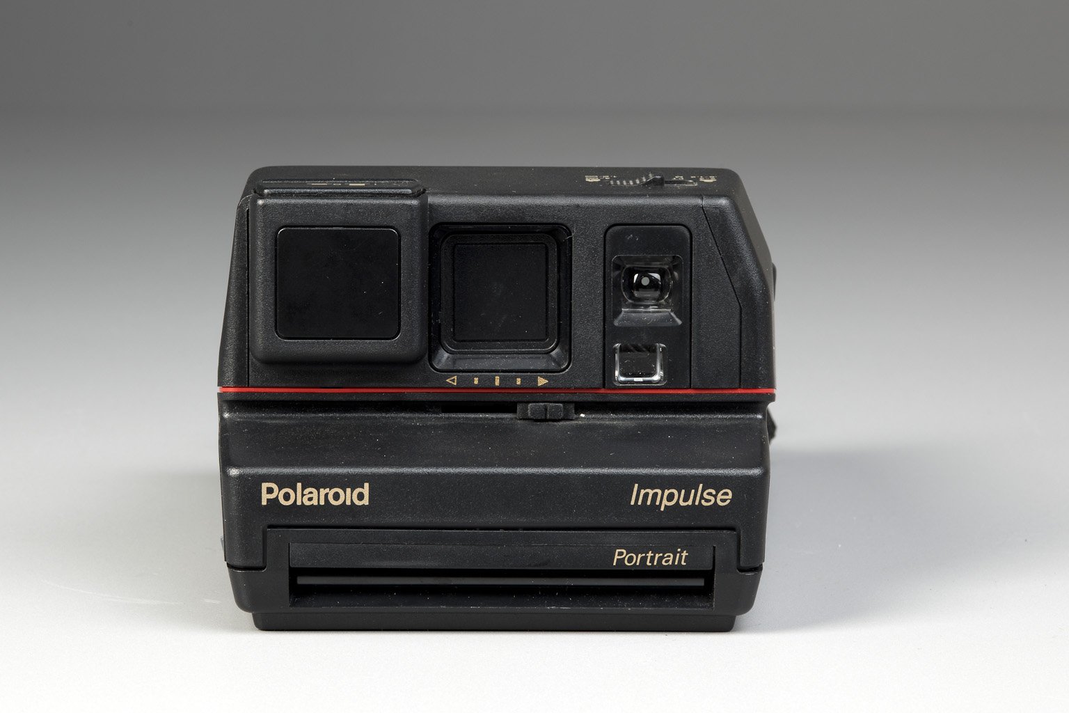 Sofortbildkamera Polaroid Impulse (Freilichtmuseum Roscheider Hof CC0)
