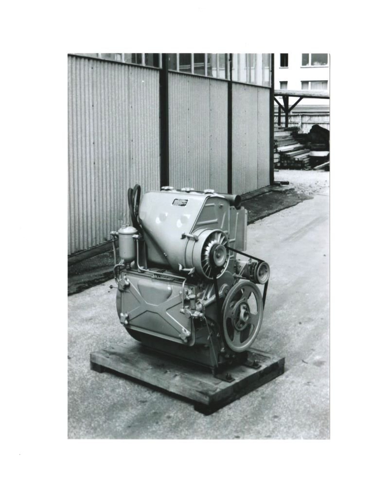 Negative mit Aufnahmen einzelner Maschinen der Firma Zettelmeyer (Freilichtmuseum Roscheider Hof CC0)