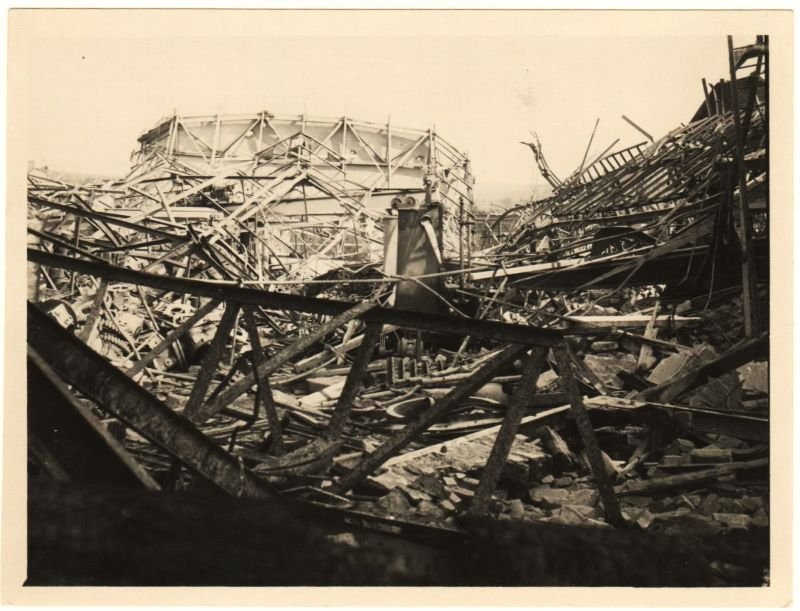 Aufnahme der im 2. Weltkrieg zerstörten Fabrik der Firma Zettelmeyer (Freilichtmuseum Roscheider Hof CC0)
