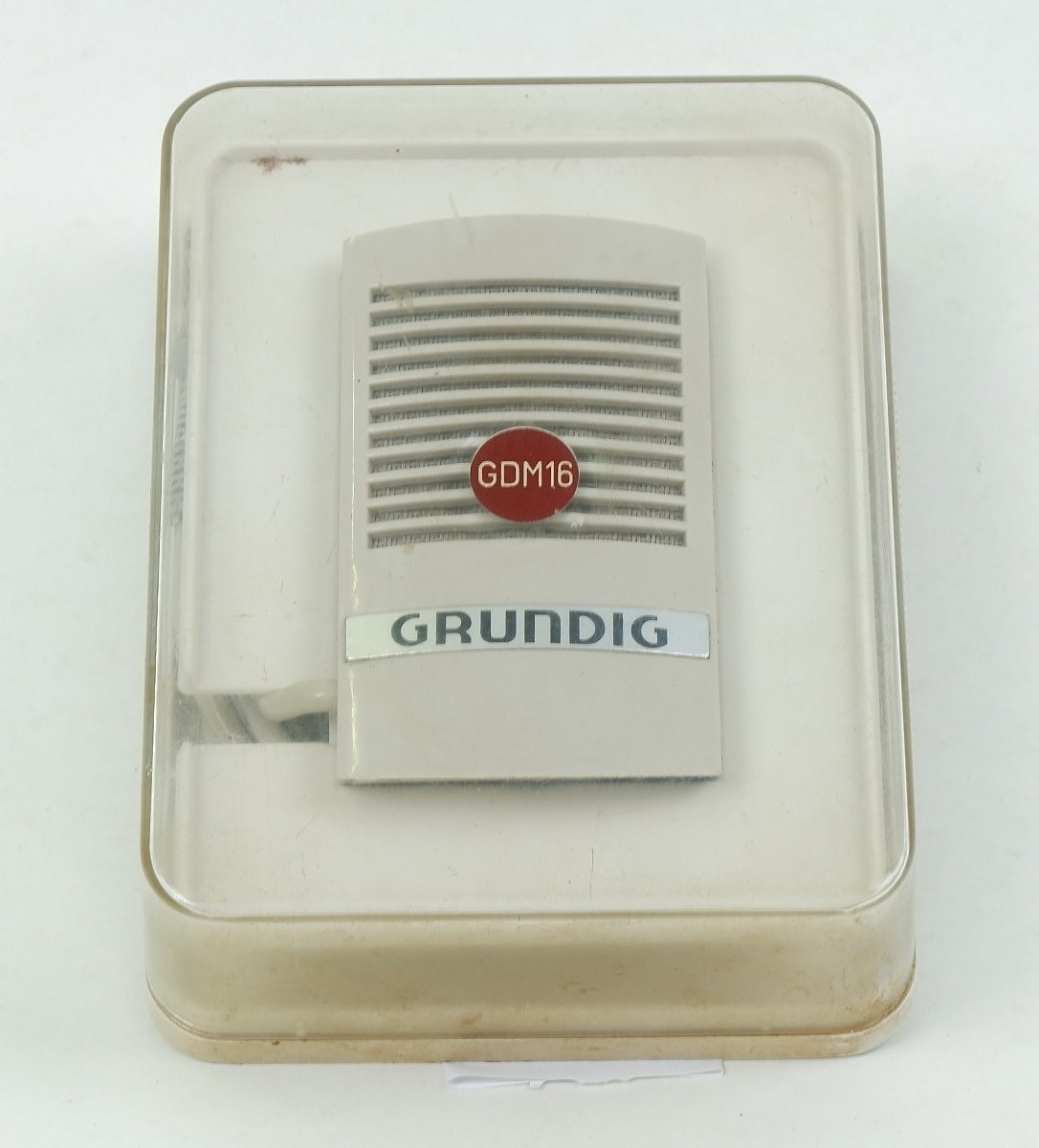 Tonband Microfon   Grundig GDM 16 (Volkskunde- und Freilichtmuseum Roscheider Hof CC0)