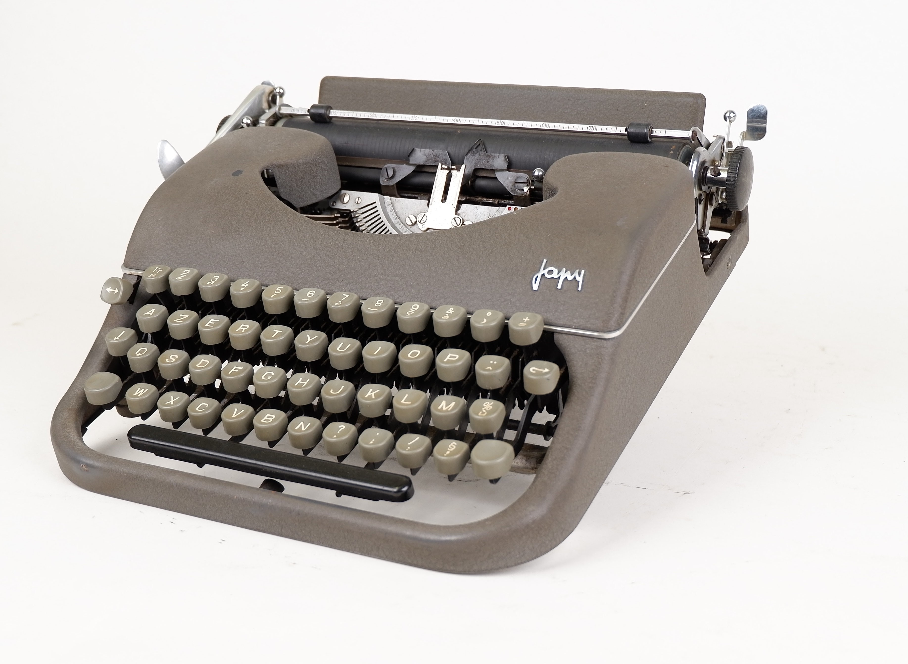 Kleinschreibmaschine	Japy P 68 (Volkskunde- und Freilichtmuseum Roscheider Hof CC0)
