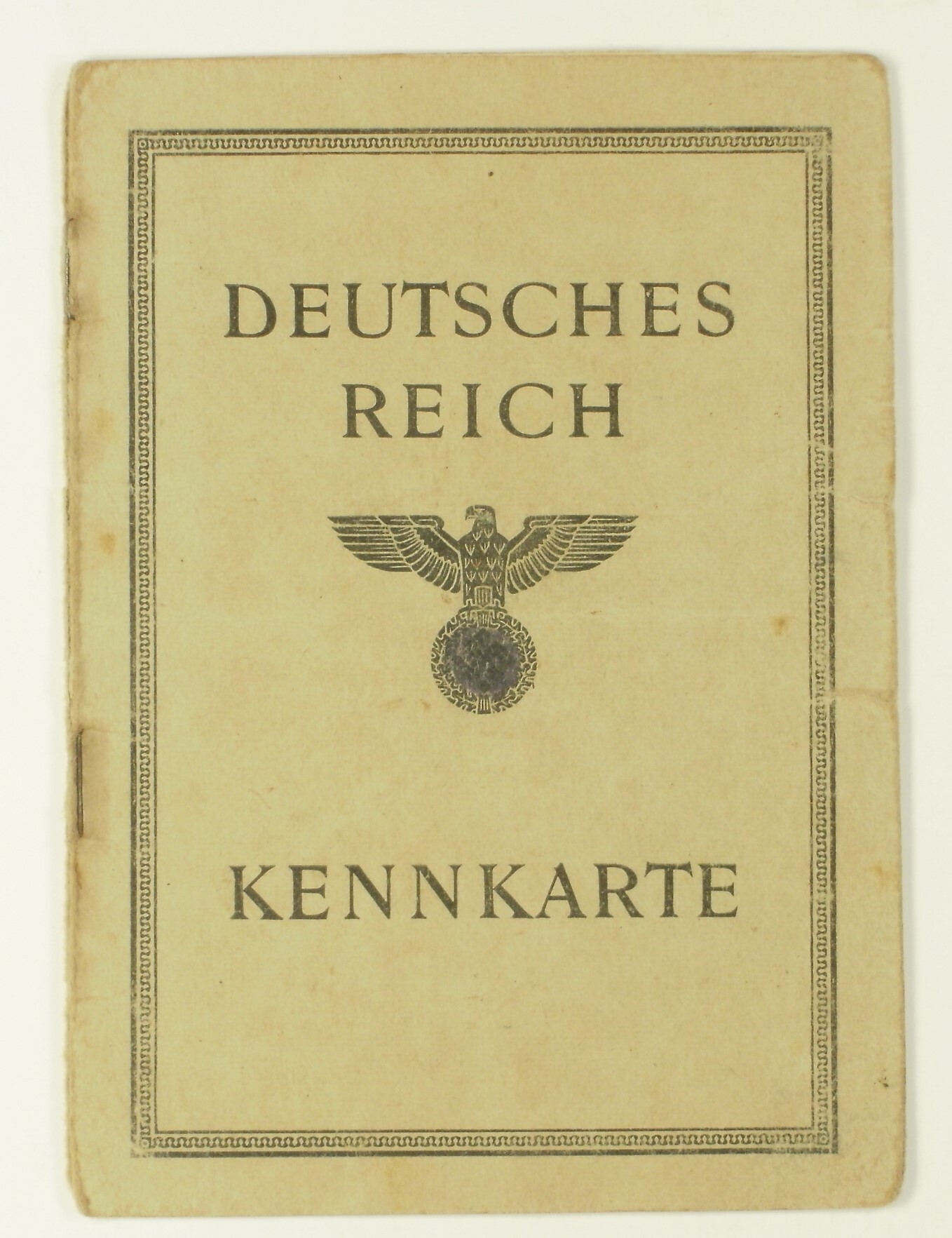 Kennkarte Deutsches Reich (1945) (Volkskunde- und Freilichtmuseum Roscheider Hof CC0)
