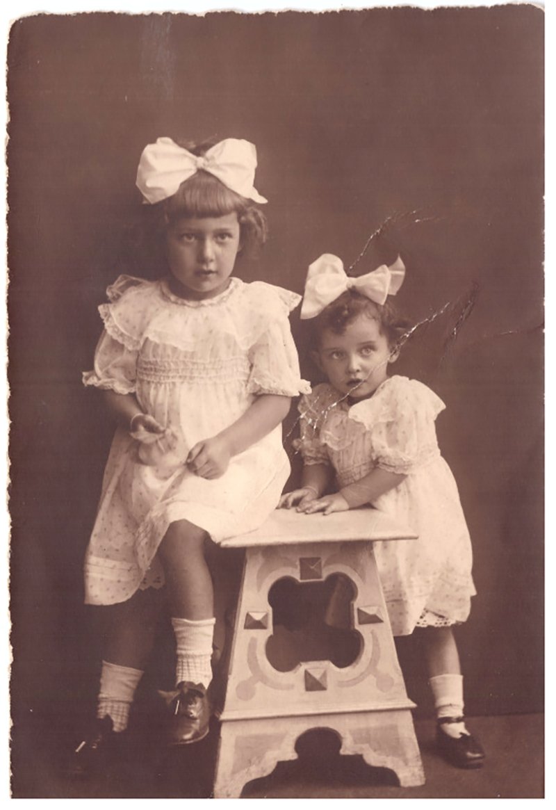 Alice und Friedel vor 1921 (Volkskunde- und Freilichtmuseum Roscheider Hof CC0)