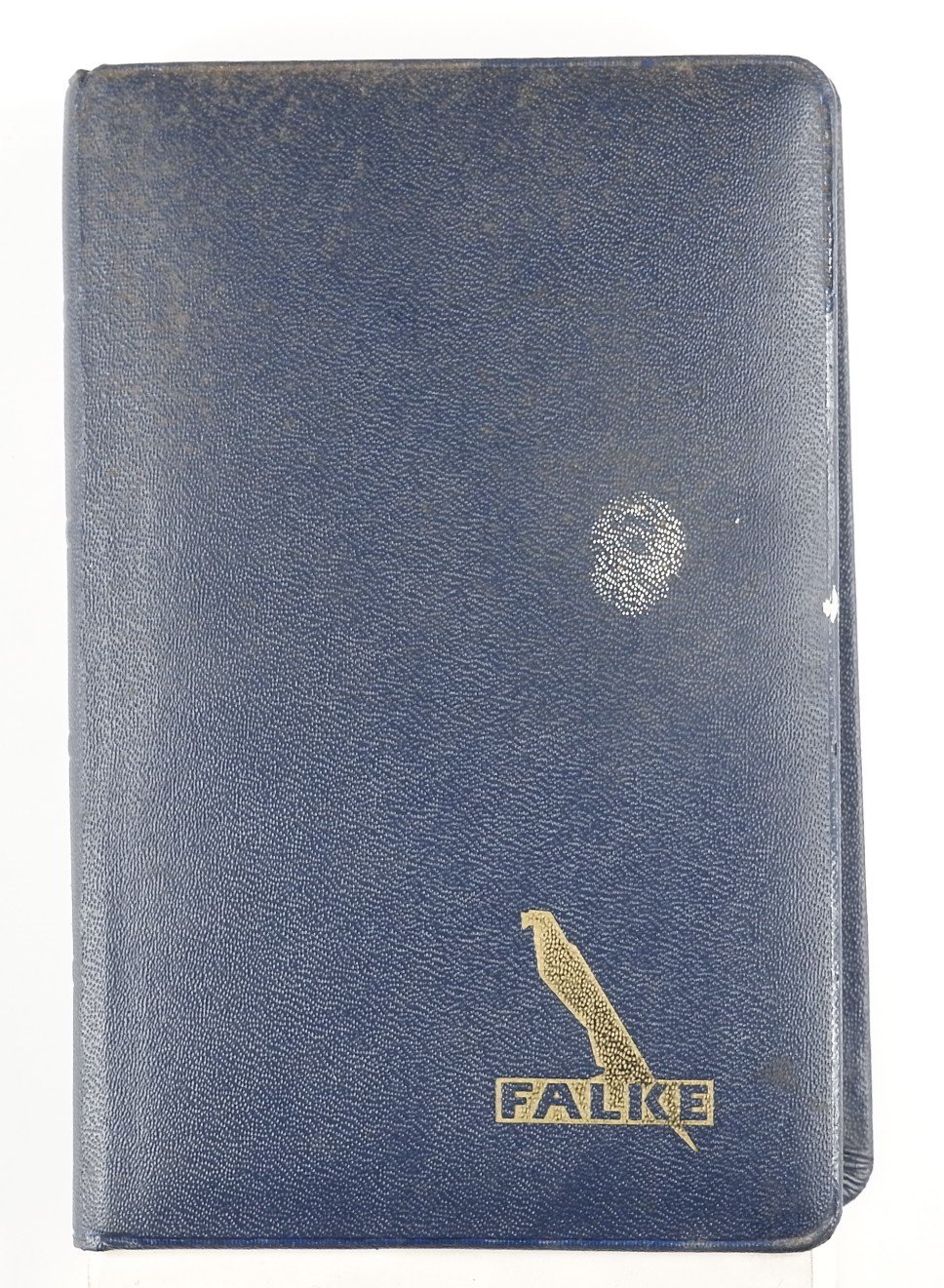 Notizbuch mit Kalendarium für das Jahr 1956 als Werbegeschenk der Firma Falke - Cover (Volkskunde- und Freilichtmuseum Roscheider Hof RR-F)