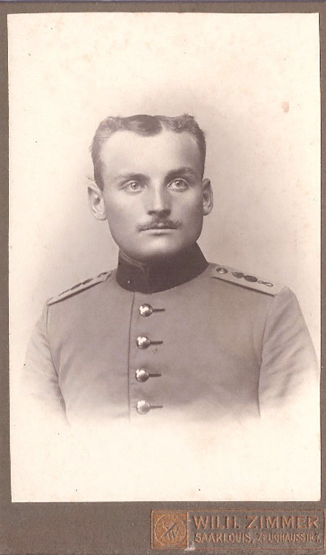 Soldat der Artillerie (Freilichtmuseum Roscheider Hof CC0)
