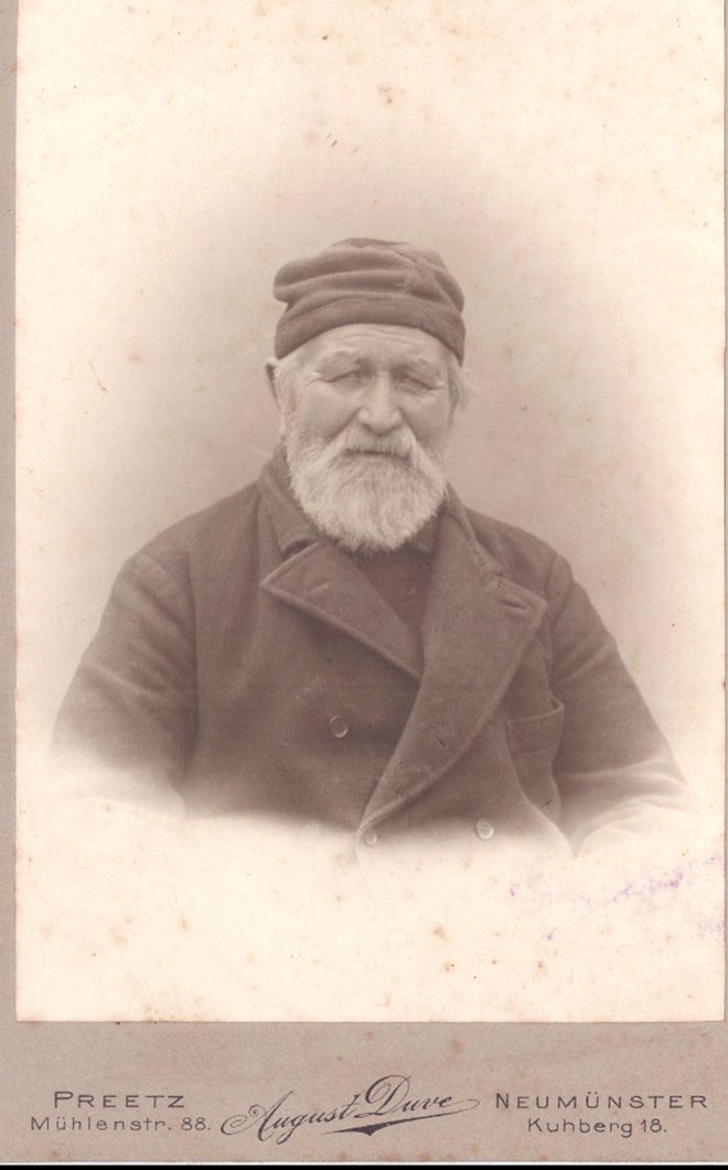 Porträt eines Mannes mit Vollbart (Freilichtmuseum Roscheider Hof CC0)