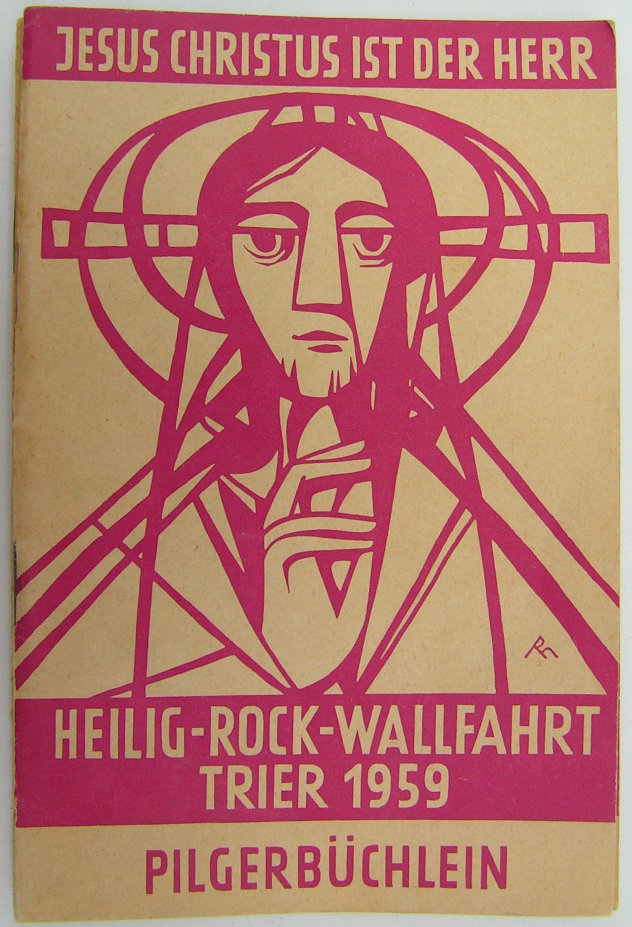 Zwei Pilgerbücher mit Andenkenbilder zur Heilig-Rock-Wallfahrt im Dom zu Trier 1959 (Freilichtmuseum Roscheider Hof CC0)