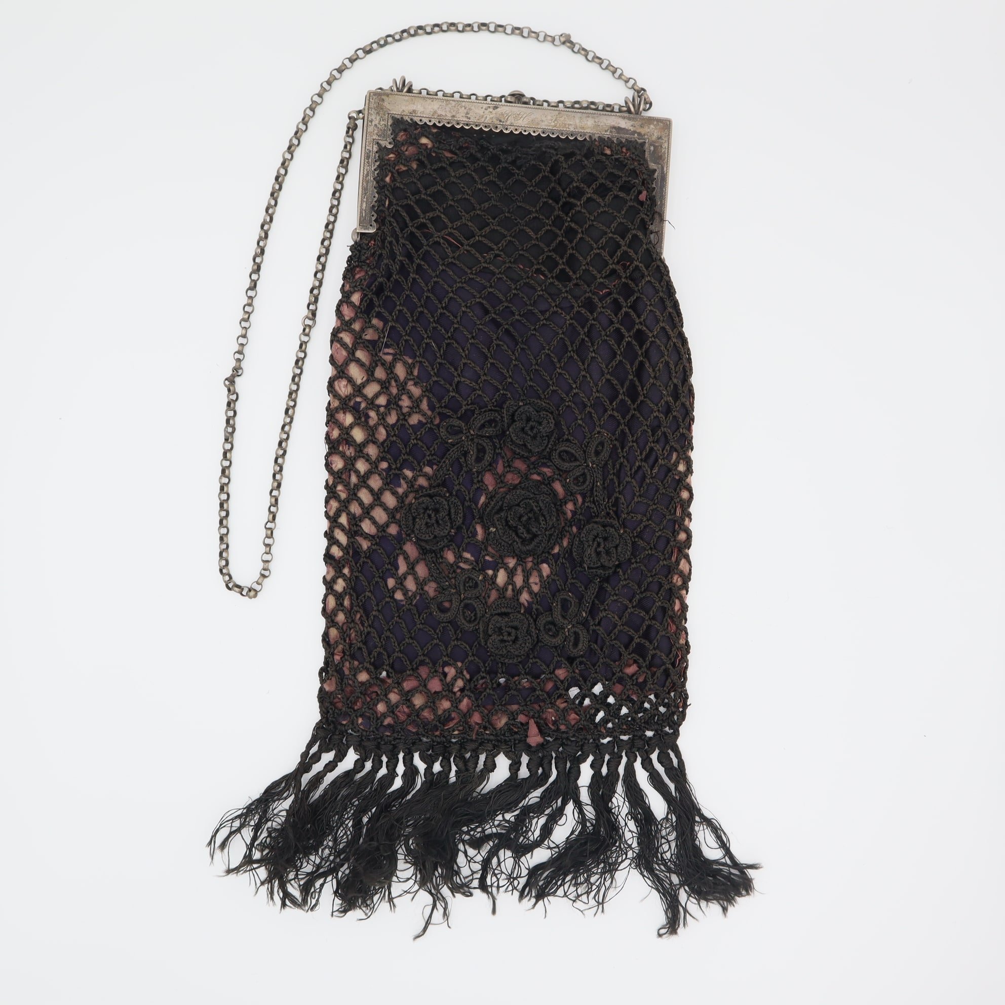 Häkelhandtasche schwarz (Freilichtmuseum Roscheider Hof CC0)