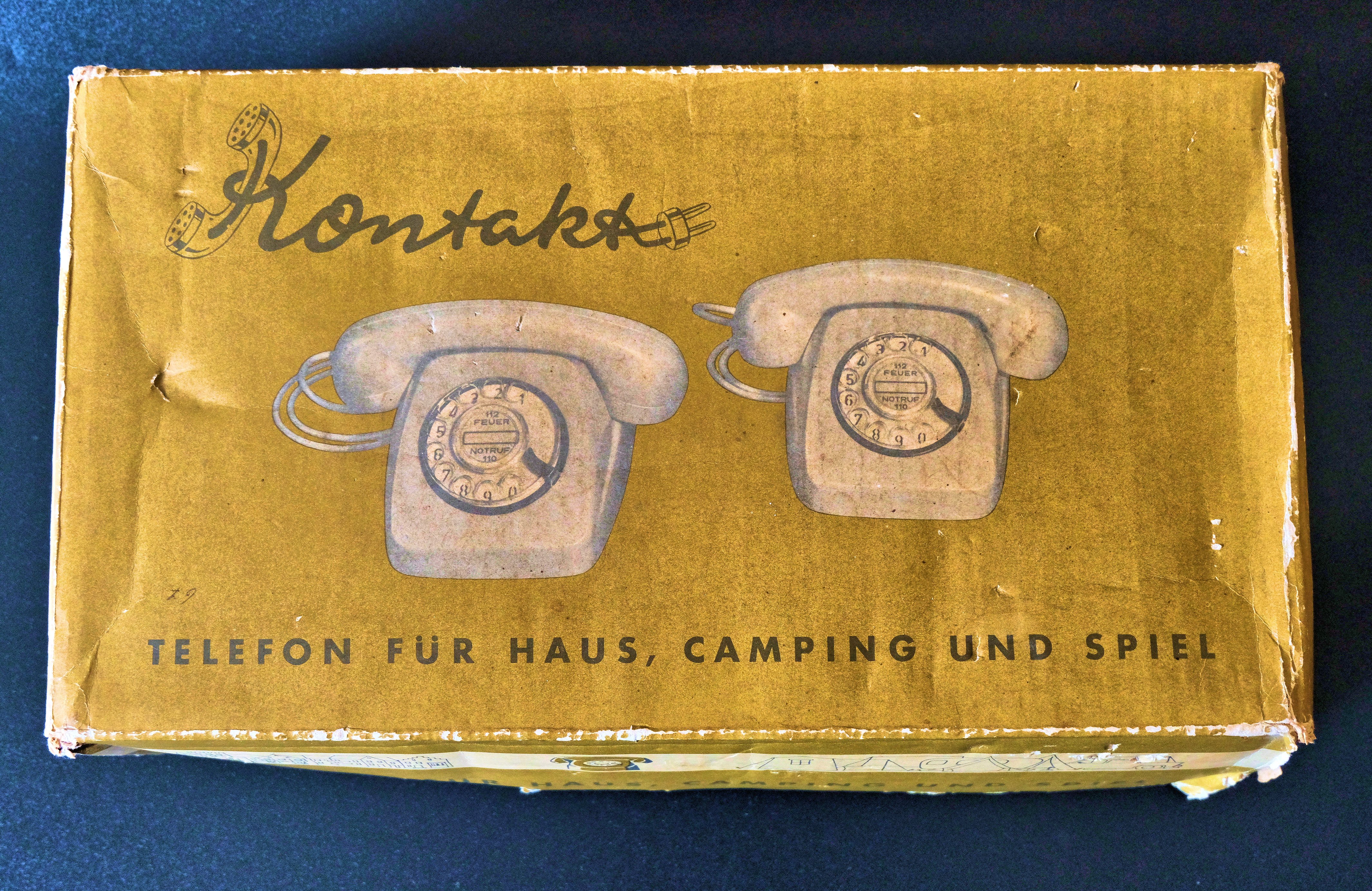 Kindertelefone (Freilichtmuseum Roscheider Hof CC0)
