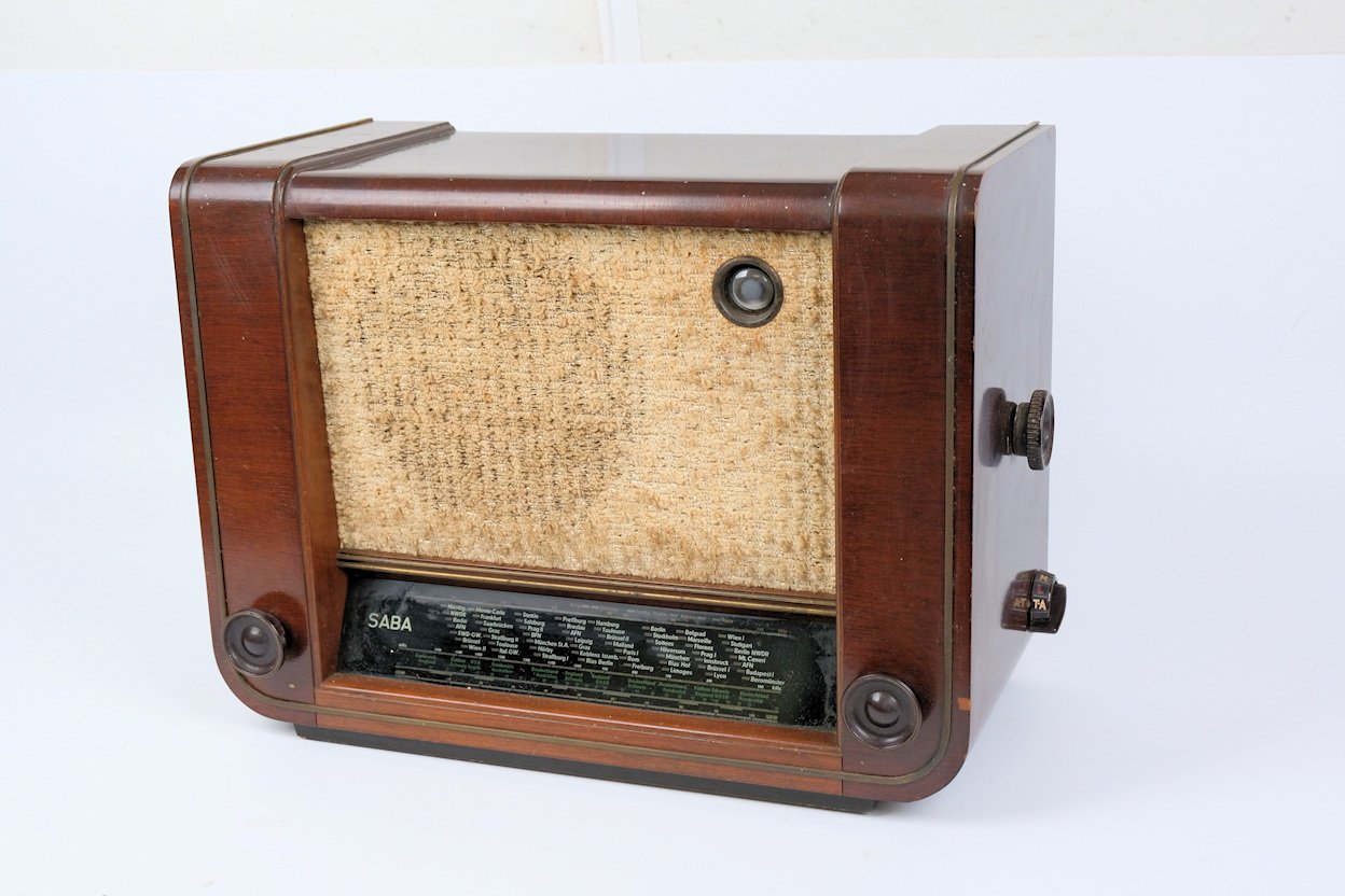 Röhrenradio Saba Type Villingen W (Freilichtmuseum Roscheider Hof CC0)