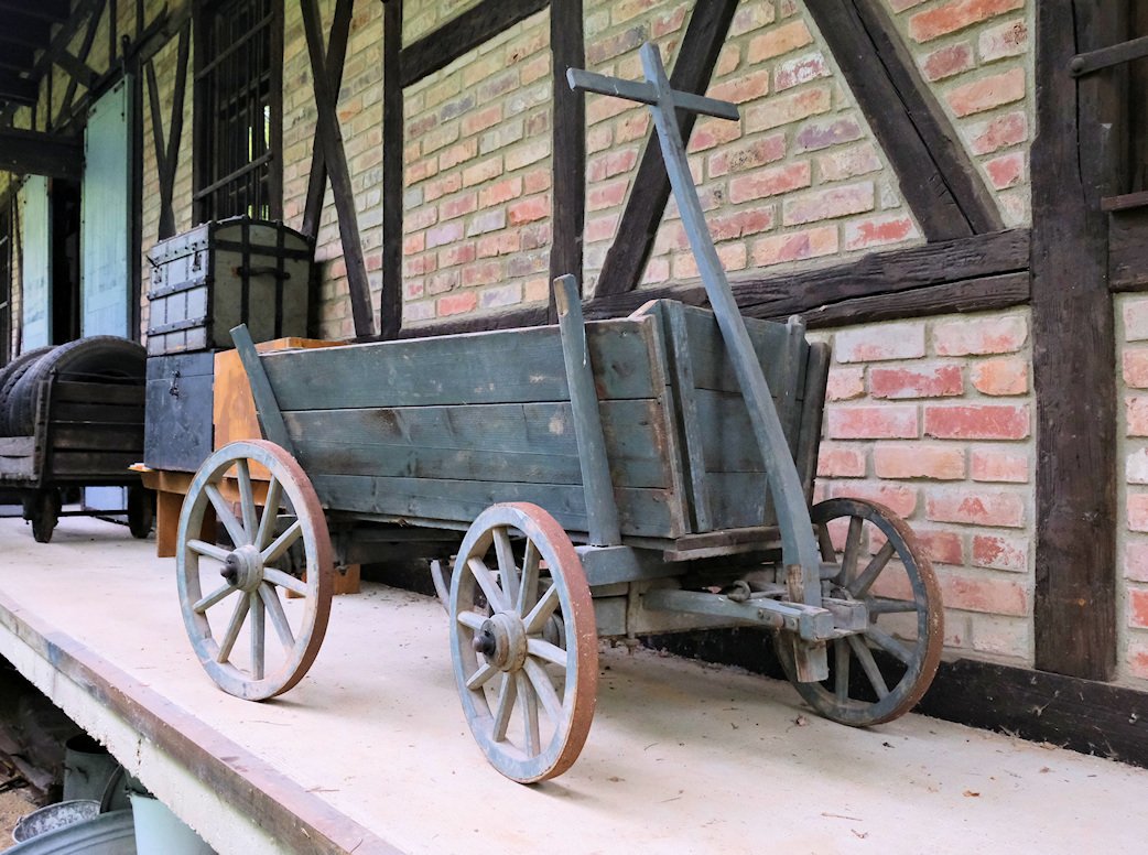 Leiterwagen im Eigenbau (Freilichtmuseum Roscheider Hof CC0)