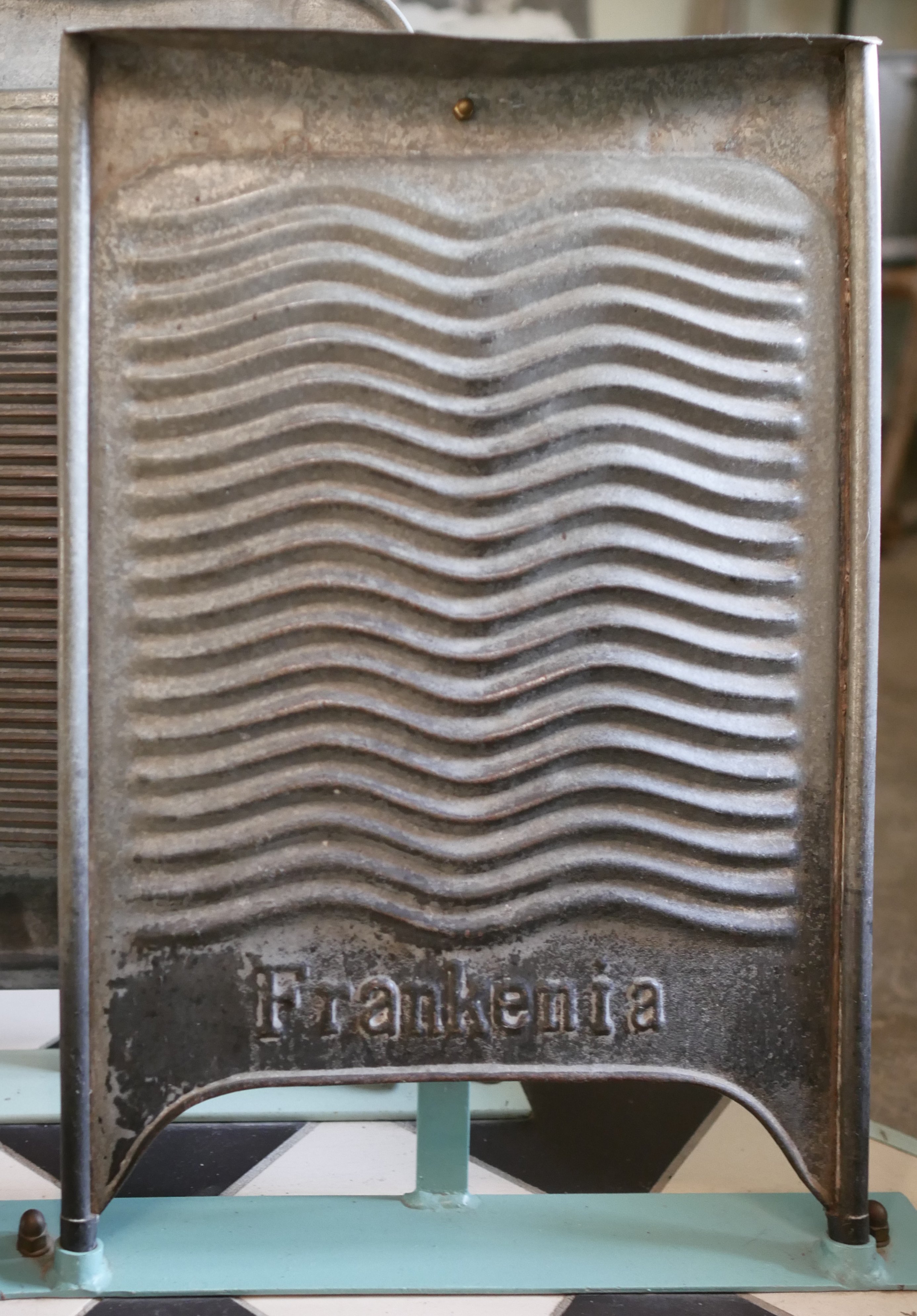 Waschbrett der Firma Frankenia (Freilichtmuseum Roscheider Hof CC0)