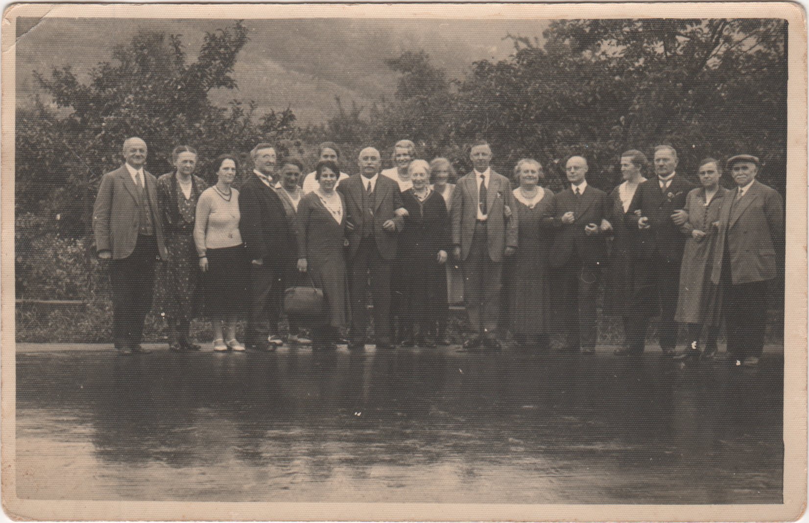 Pensionsgäste der Pension Lorscheid im Sommer 1932 (Heimatarchiv Bad Bodendorf CC BY-NC-SA)
