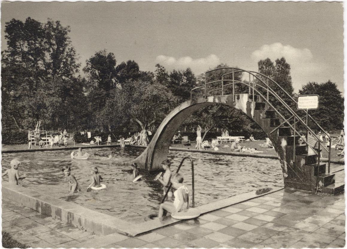Ansichtskarte Kinderrutsche im Thermalschwimmbad Bad Bodendorfer (Jupp Schuld CC BY-NC-SA)
