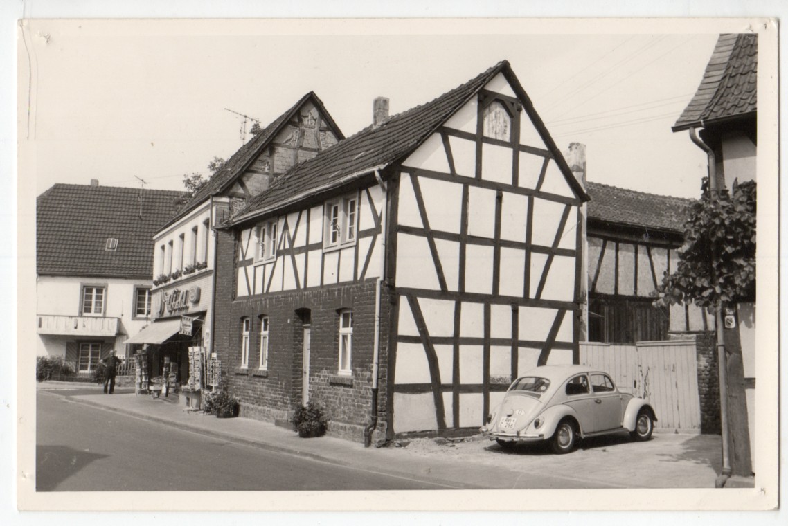 Alte Gebäude in Bad Bodendorf (Heimatmuseum und -Archiv Bad Bodendorf CC BY-NC-SA)