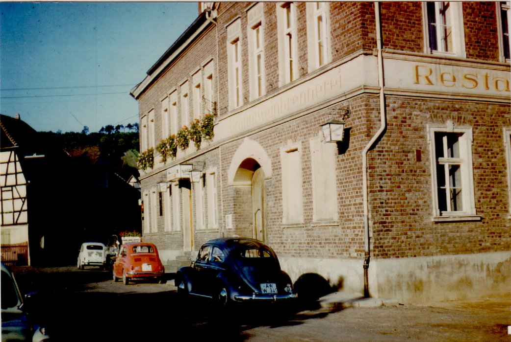 Gasthaus Cholin vor dem Umbau 1972 (Heimatarchiv Bad Bodendorf CC BY-NC-SA)