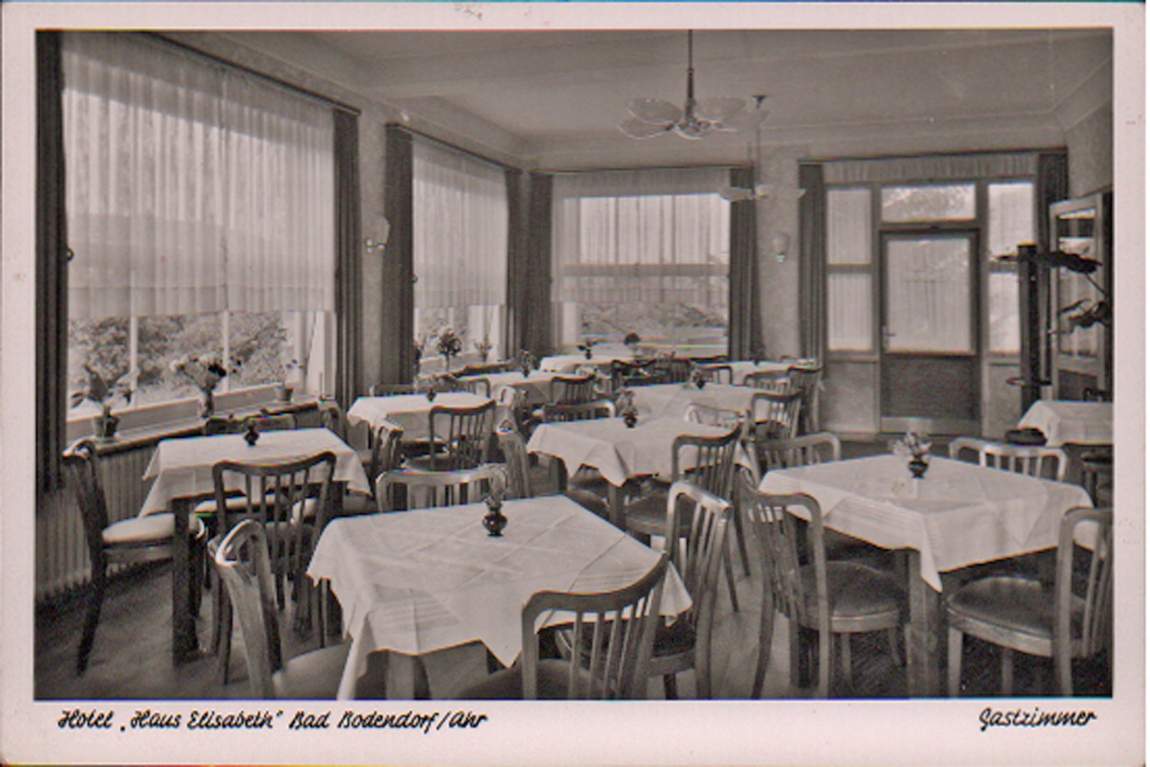 Ansichtskarte Innenansicht des Gastzimmers im Hotel "Haus Elisabeth" Bad Bodendorf-AhrGruß aus Bad Bodendorf (Heimatarchiv Bad Bodendorf CC BY-NC-SA)