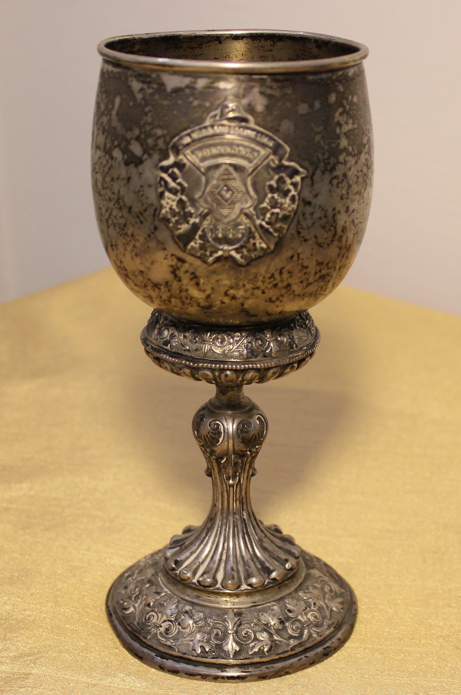 Pokal des Schützenvereins Edenkoben (Museum für Weinbau und Stadtgeschichte, Edenkoben CC BY-NC-SA)