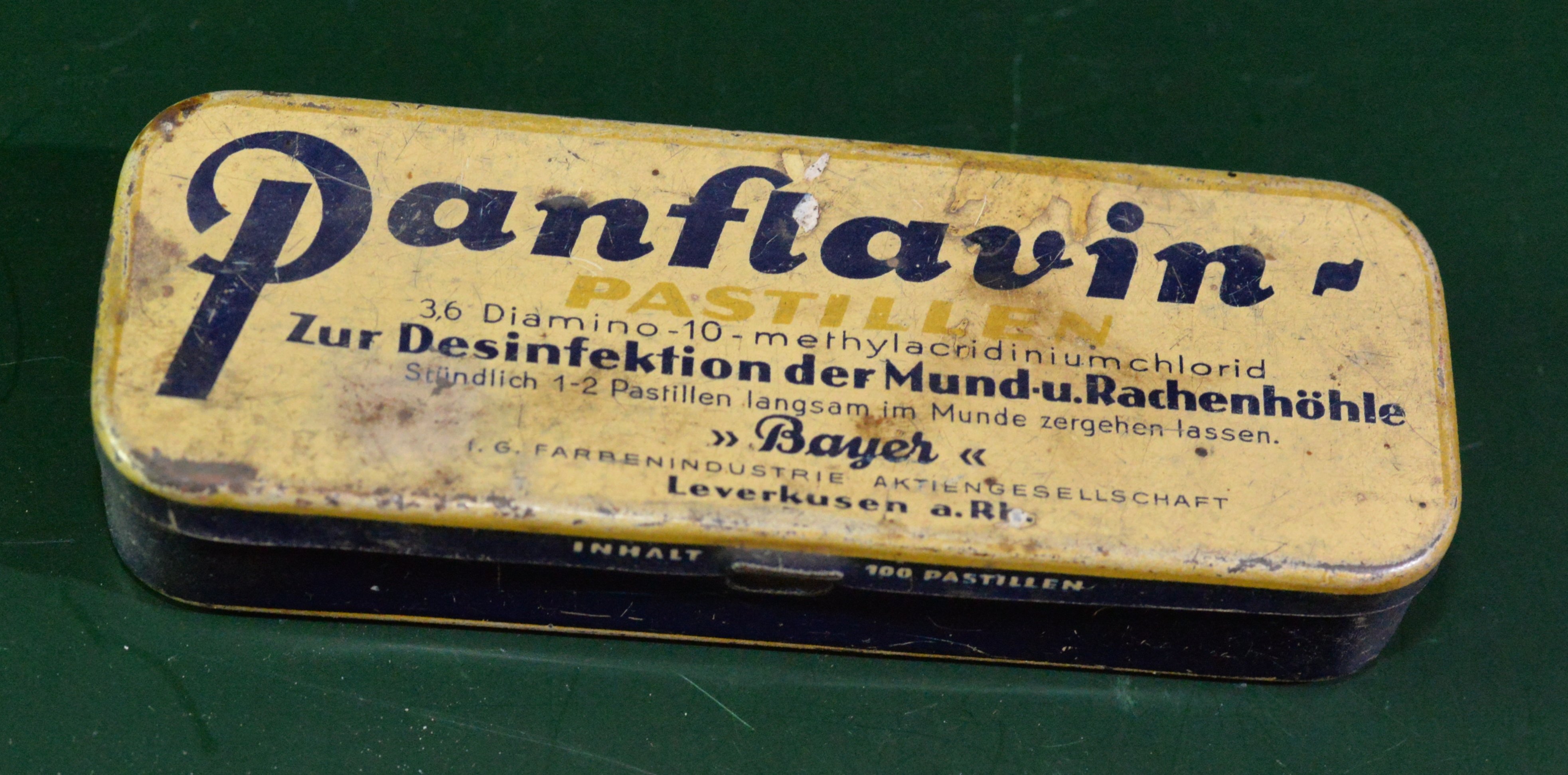 Panflavin (HKK CC BY-NC-SA)