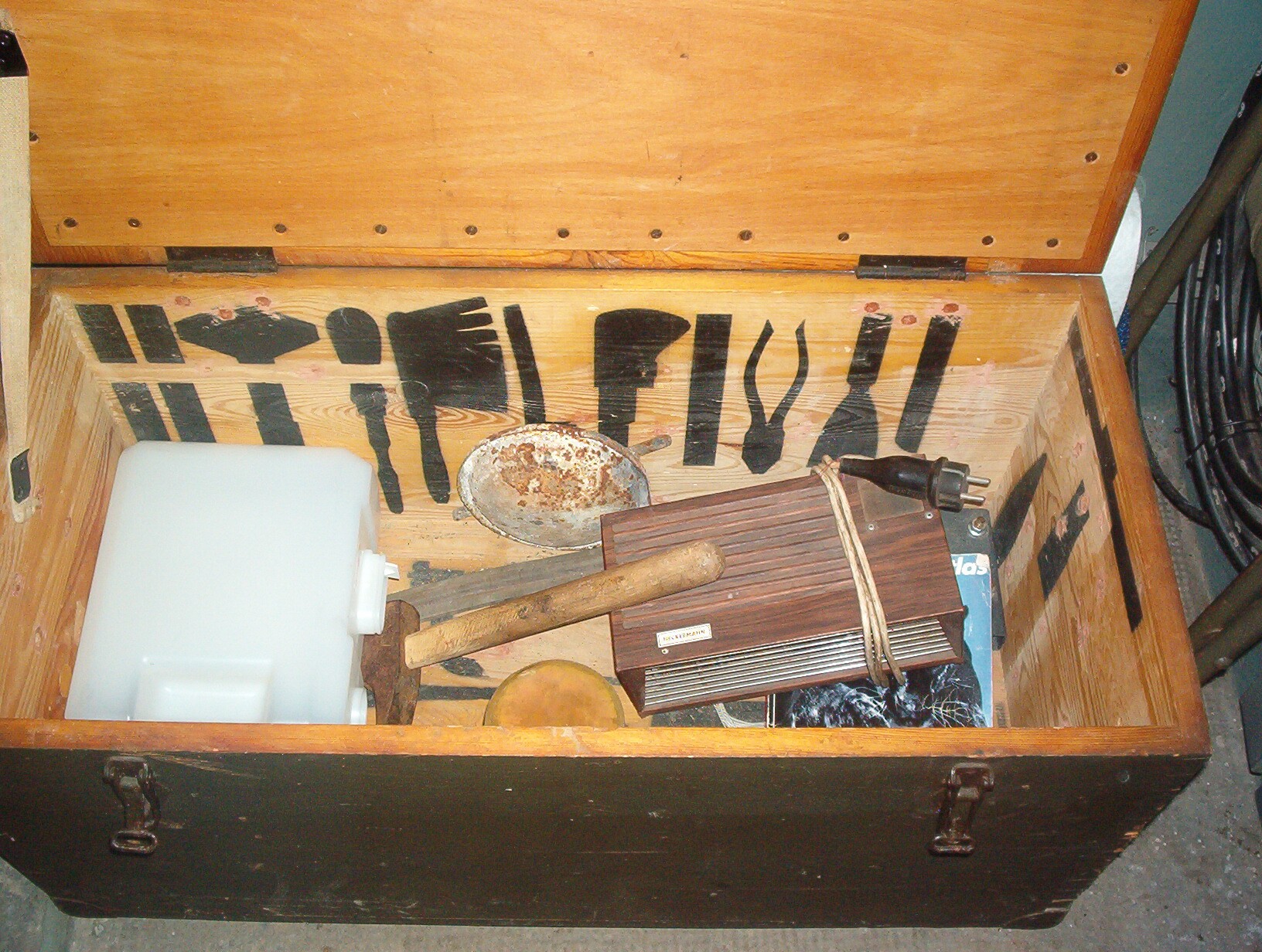 Werkzeugkasten für Bunker (Westwallmuseum CC BY-NC-SA)
