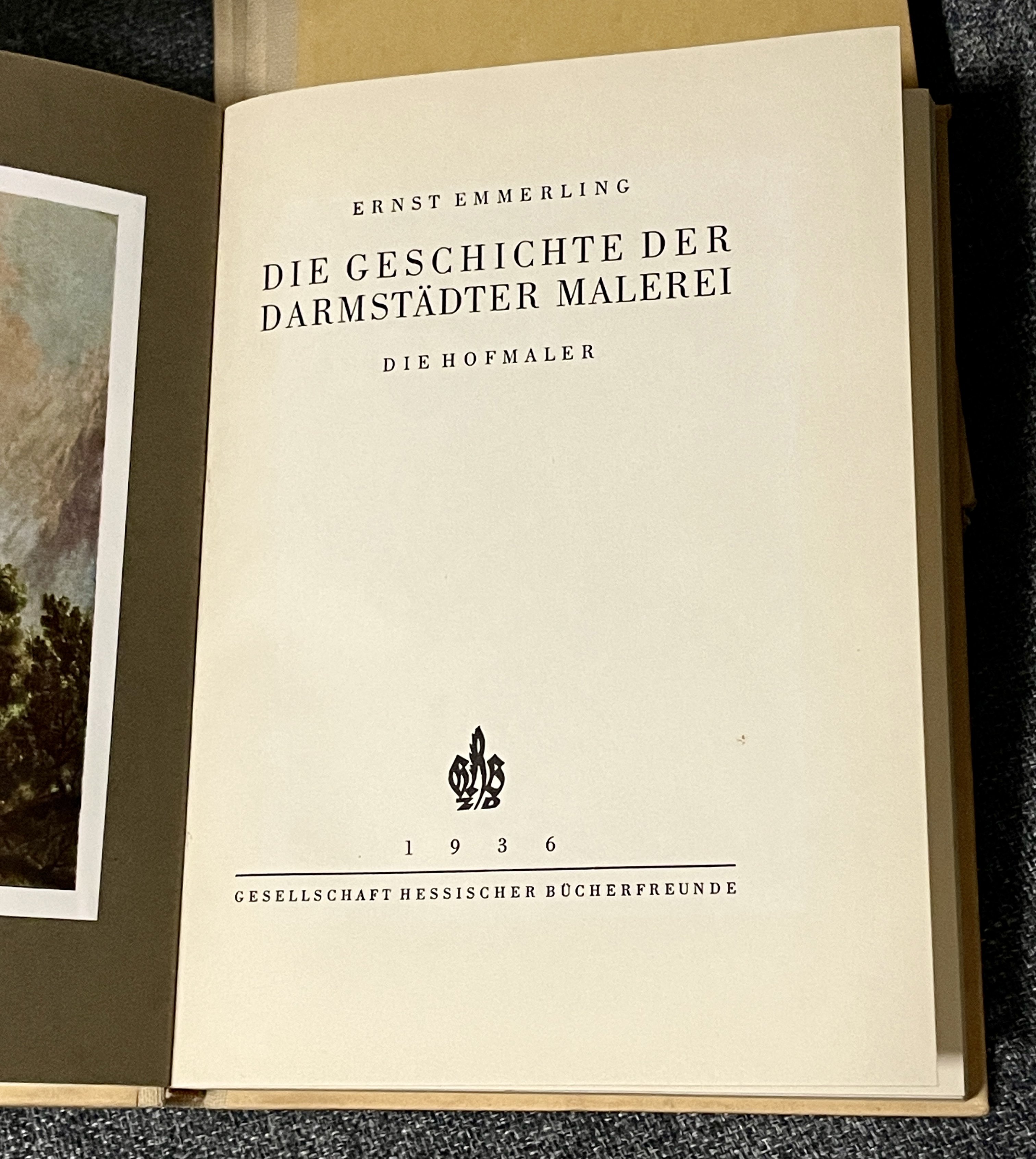 Dreibändiges Werk „Geschichte der Darmstädter Maler“ (Museum Im Alten Rathaus Grünstadt CC BY-NC-SA)